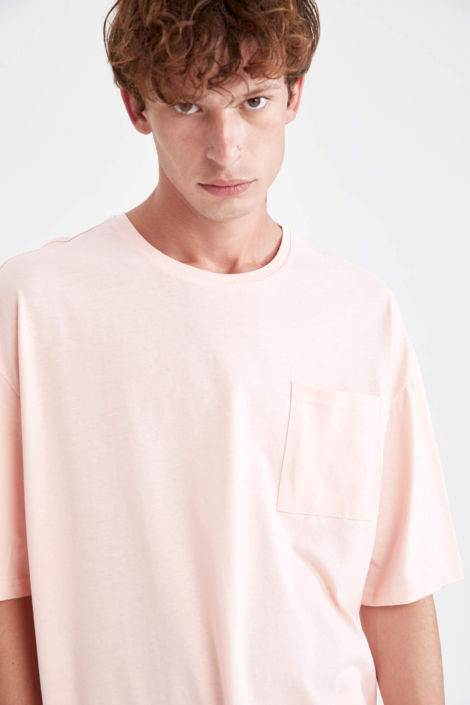 Oversize Fit Bisiklet Yaka Basic Kısa Kollu Tişört