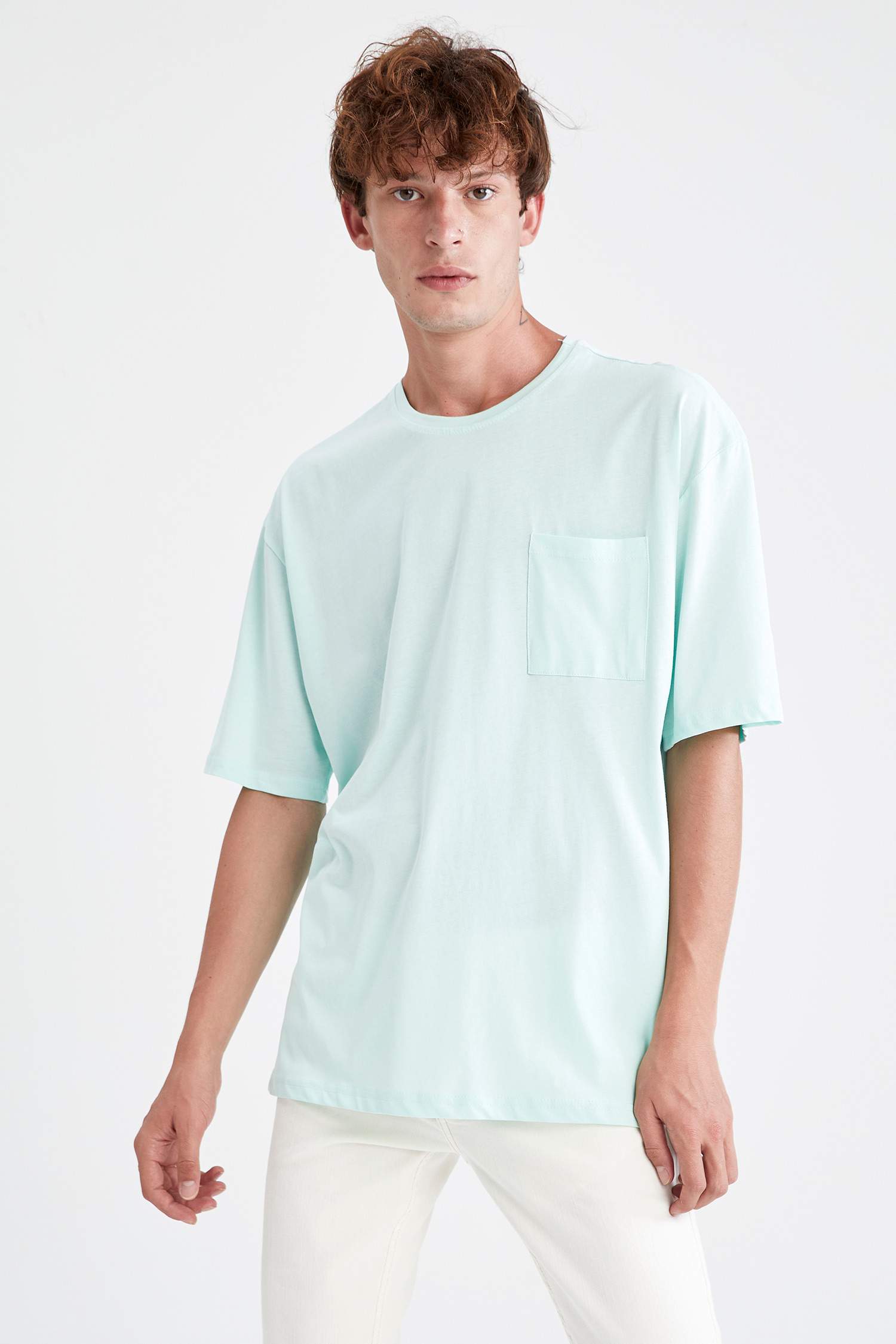 Oversize Fit Bisiklet Yaka Basic Kısa Kollu Tişört