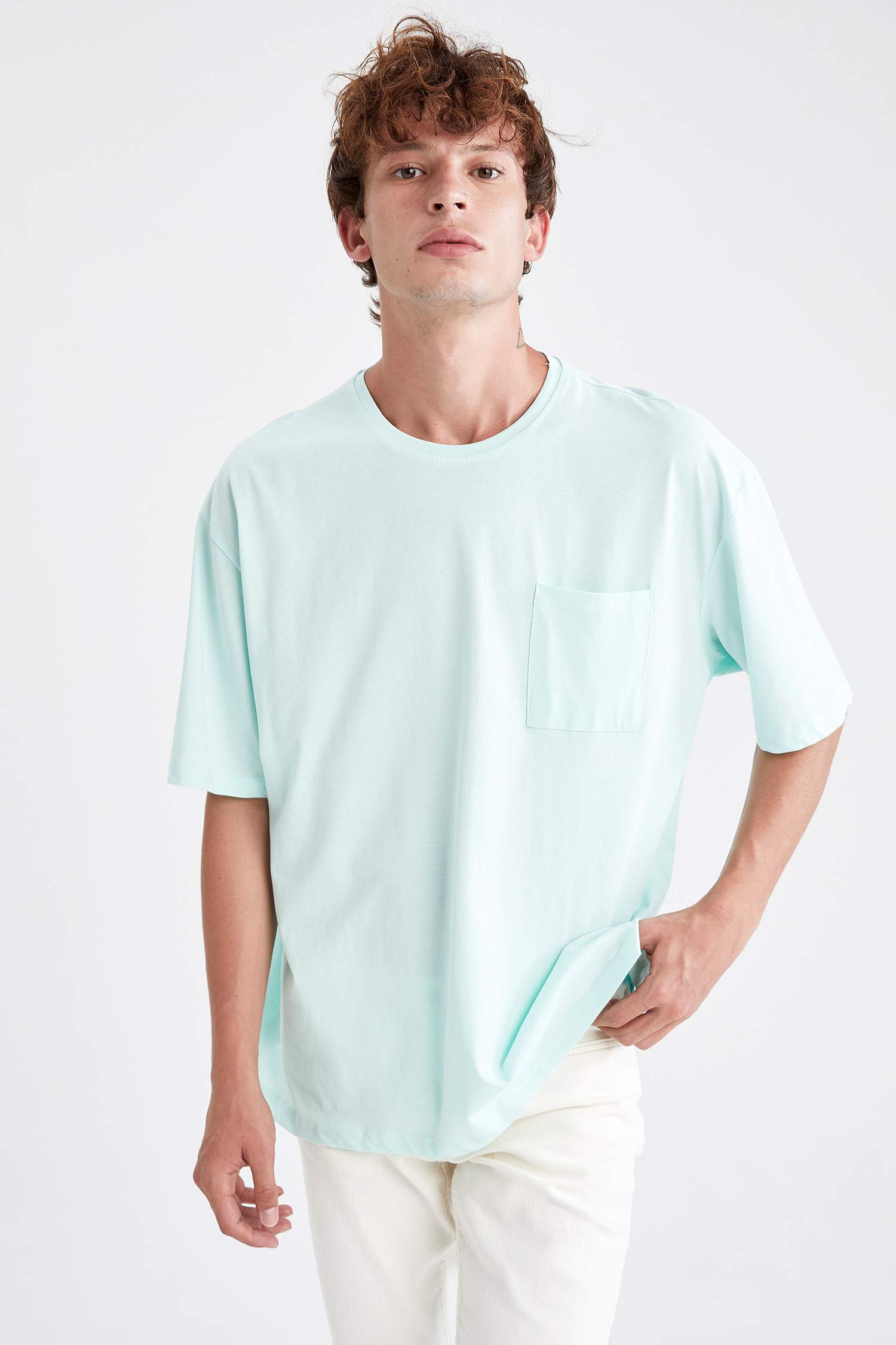 Oversize Fit Bisiklet Yaka Basic Kısa Kollu Tişört