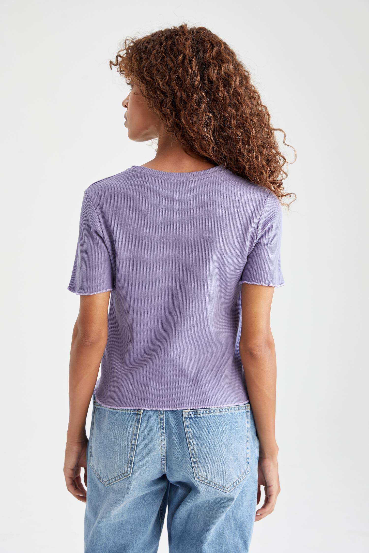 Basic Slim Fit Kısa Kollu Crop Tişört
