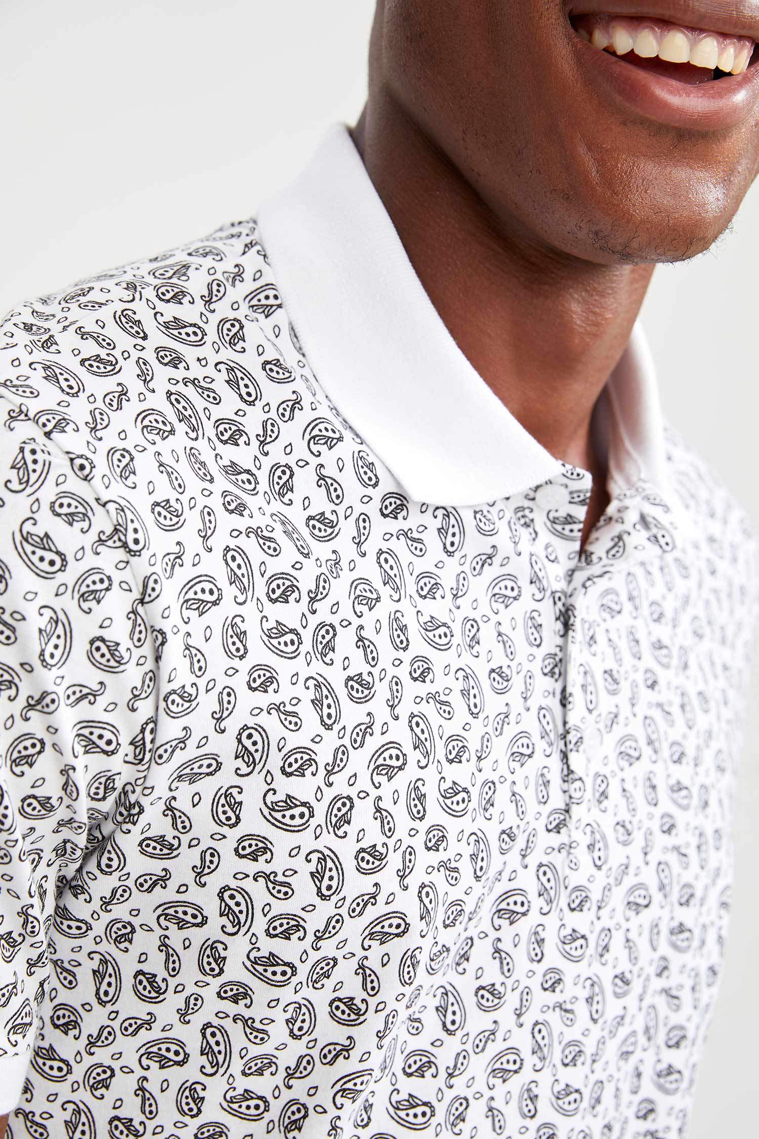 Slim Fit Polo Yaka Desenli Kısa Kollu Tişört
