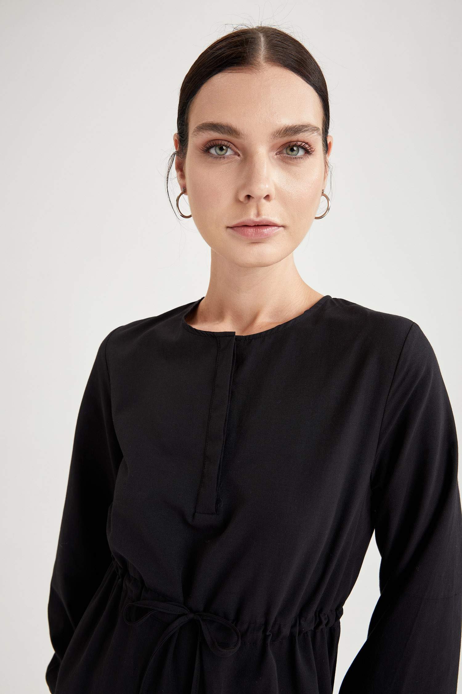 Regular Fit Volanlı Maxi Elbise
