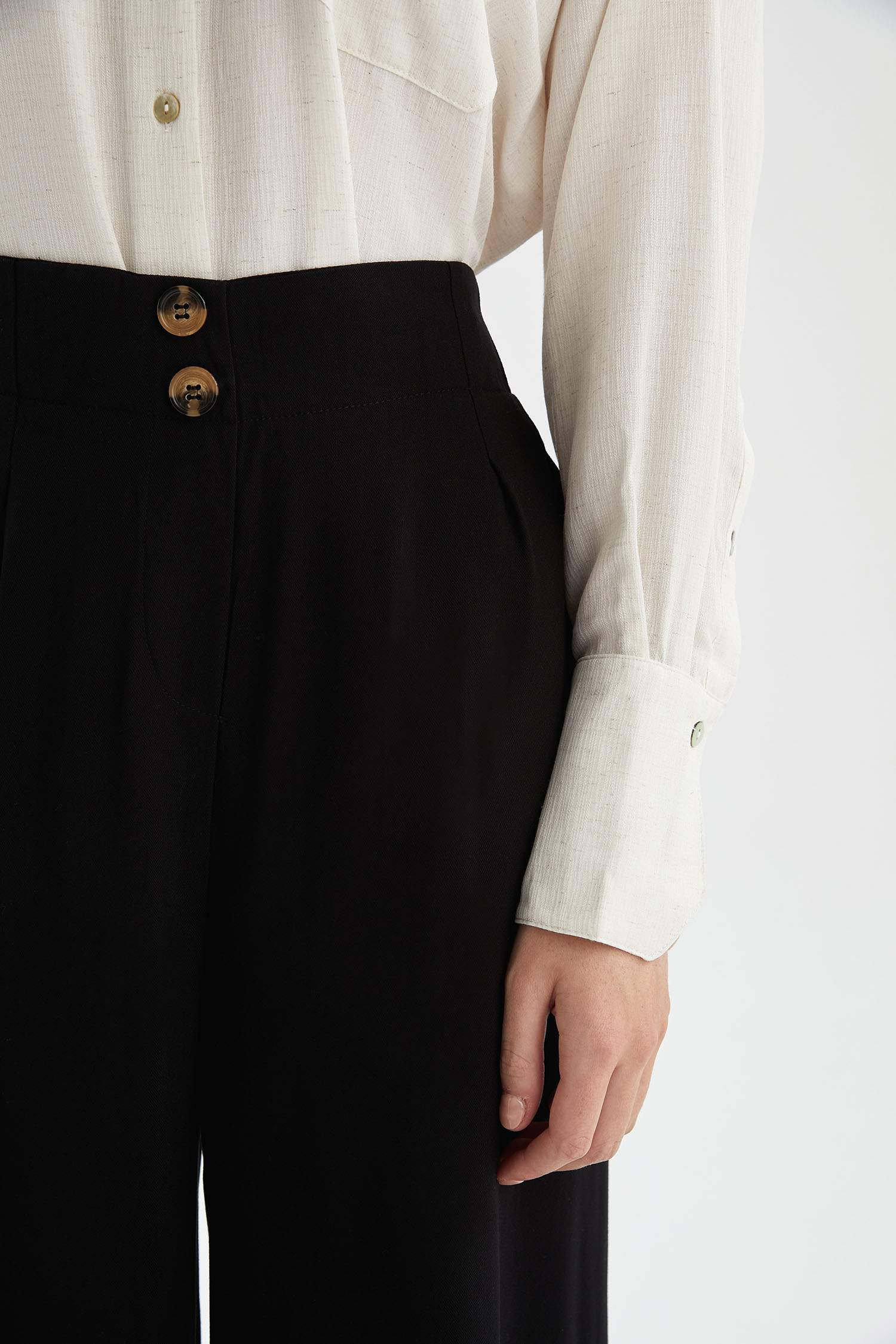 Regular Fit Geniş Paça Viskon Pantolon