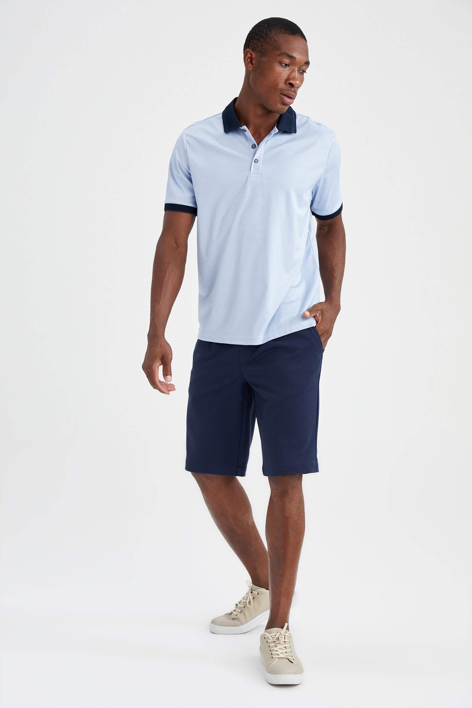 Regular Fit Polo Yaka Basic Kısa Kollu Tişört