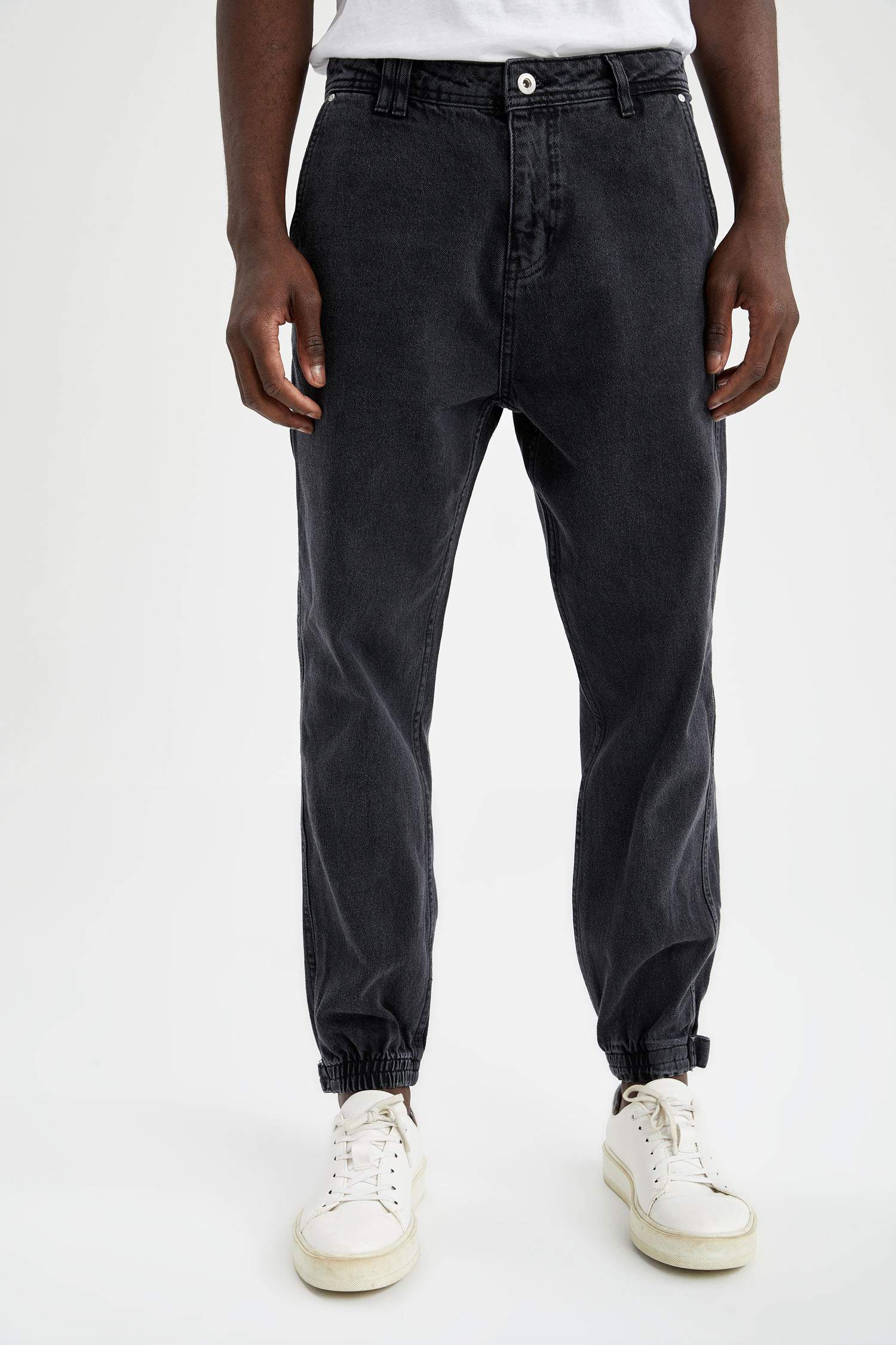 Jogger Fit Jean Pantolon