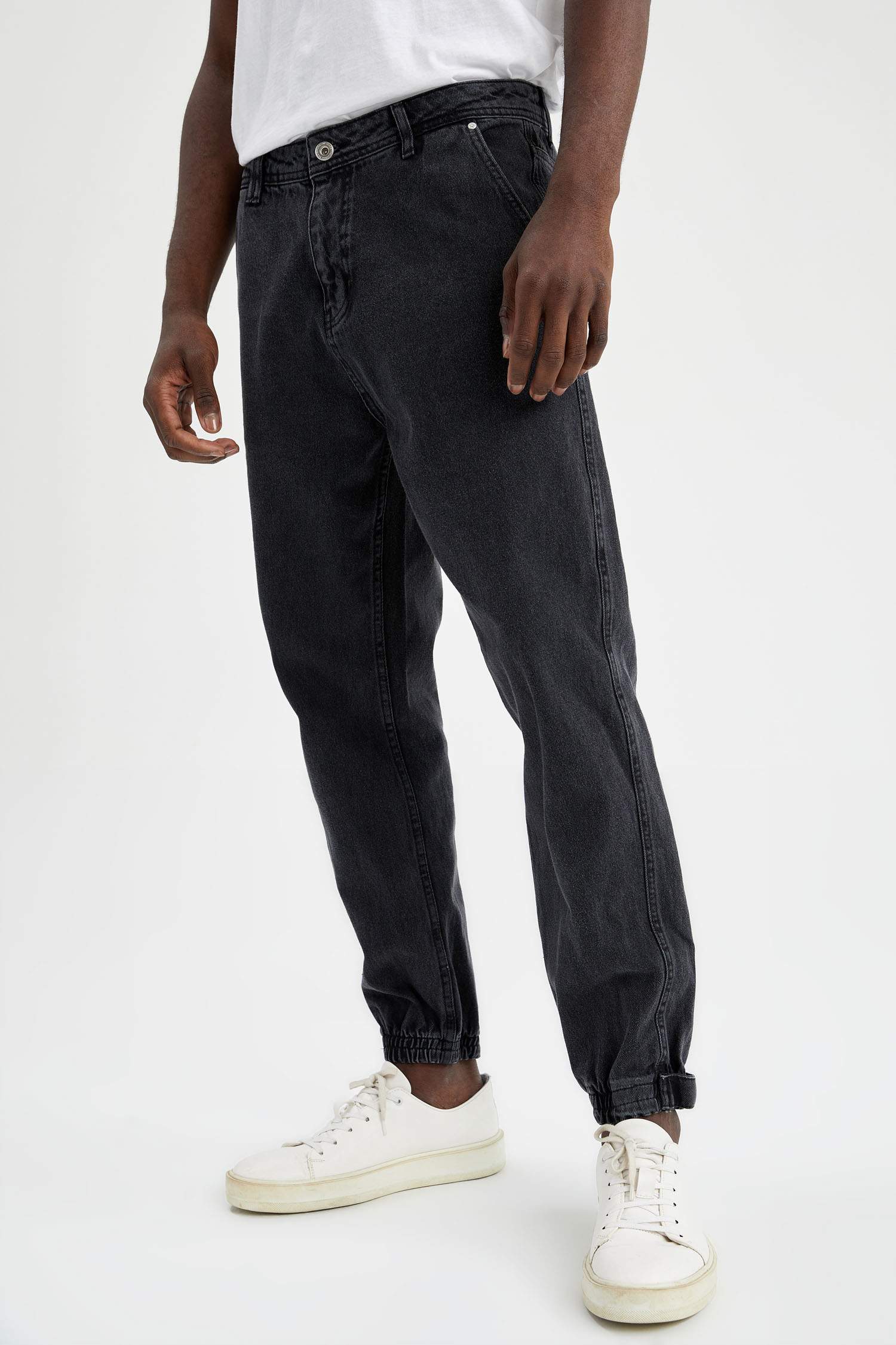 Jogger Fit Jean Pantolon