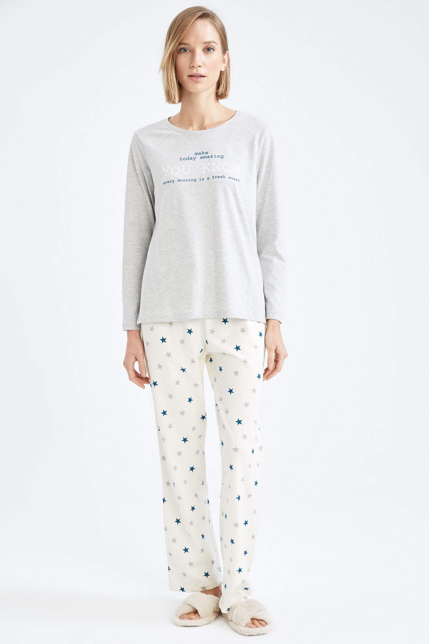 Slogan Baskılı Uzun Kollu Pijama Takımı