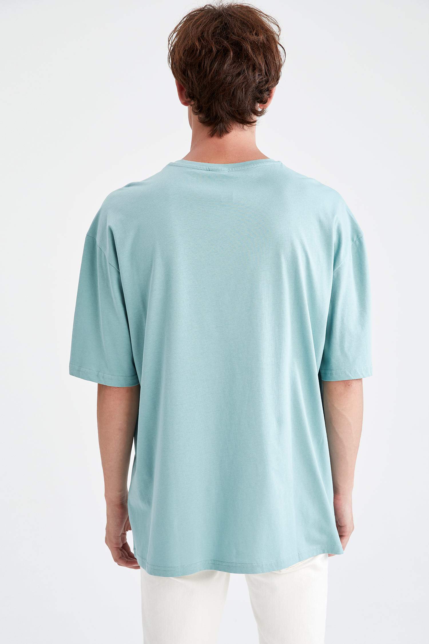 Oversize Fit Bisiklet Yaka Basic Kısa Kollu Tişört