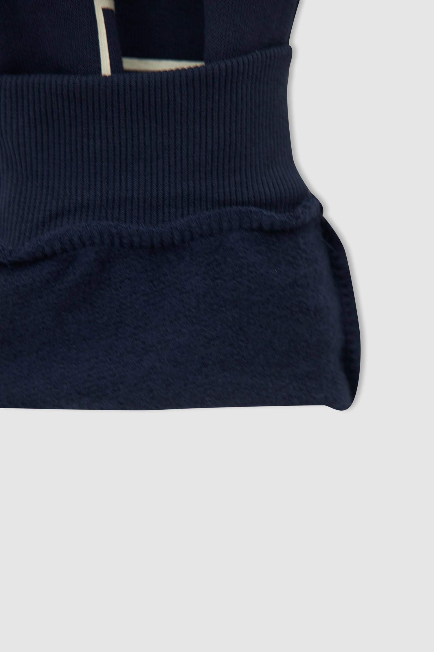 Erkek Çocuk Süper Man Lisanslı Uzun Kollu Kalın Sweatshirt Kumaşı İçi Yumuşak Tüylü Pijama Takım