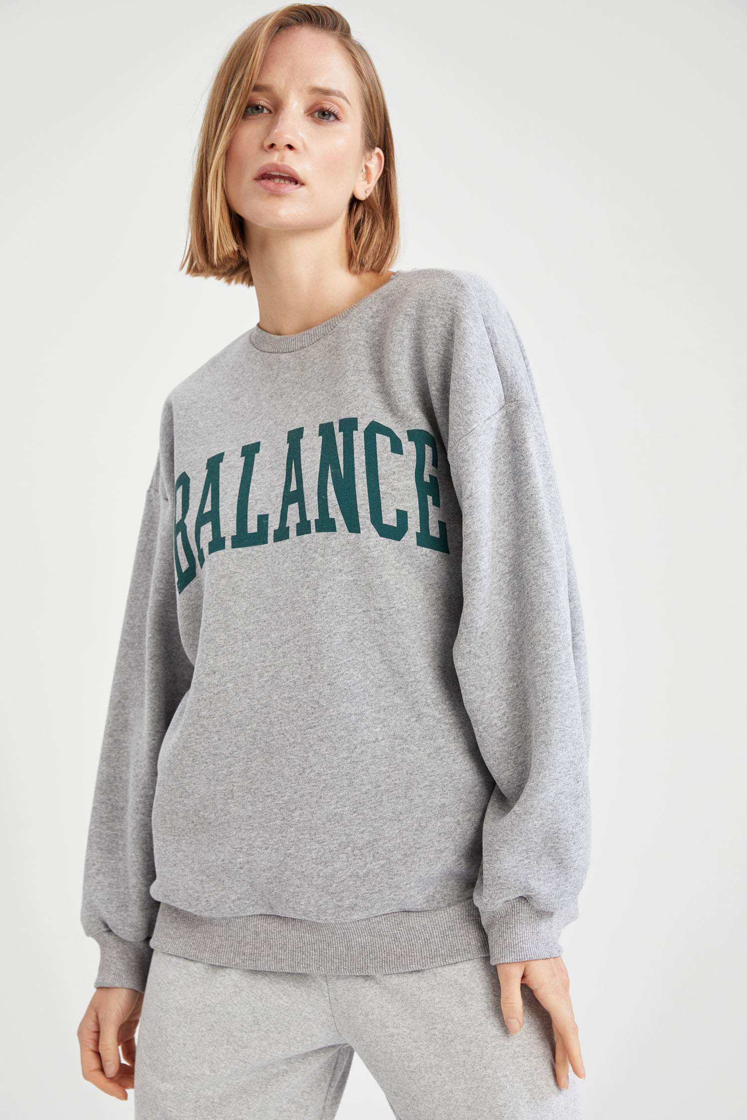 Slogan Baskılı Relax Fit Sweatshirt