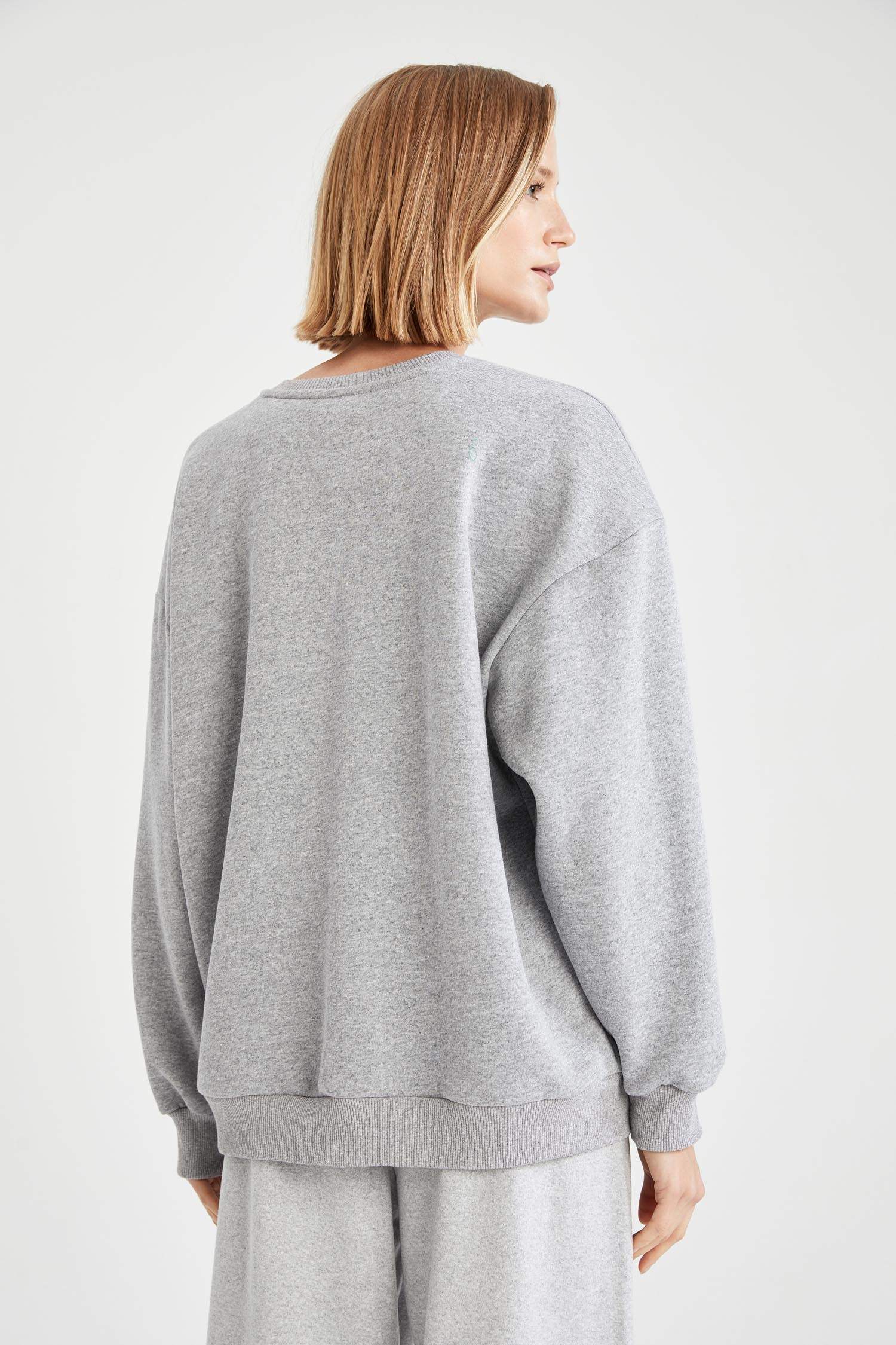 Slogan Baskılı Relax Fit Sweatshirt