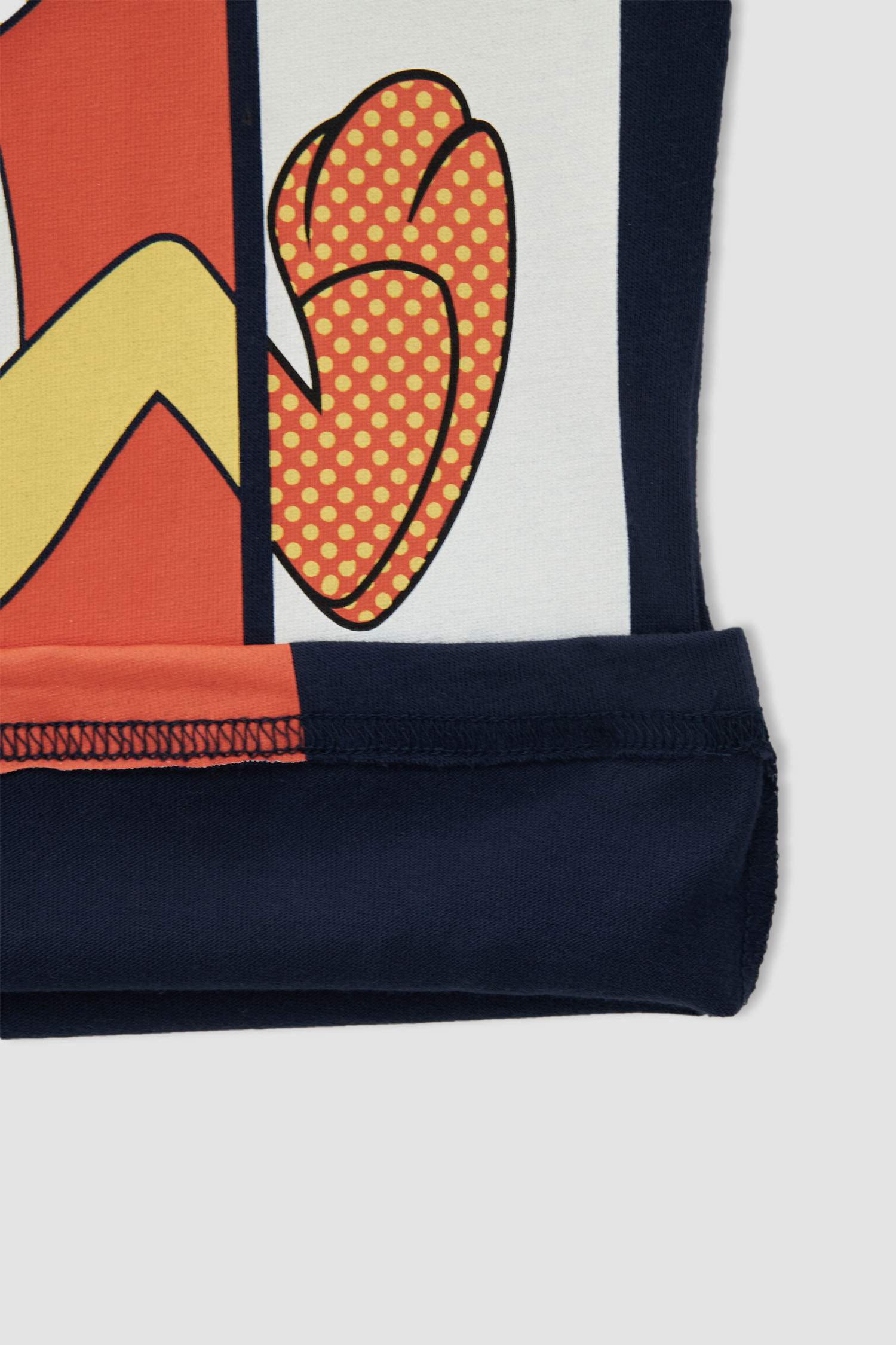 Erkek Çocuk Bugs Bunny Lisanslı Uzun Kollu Pijama Takımı