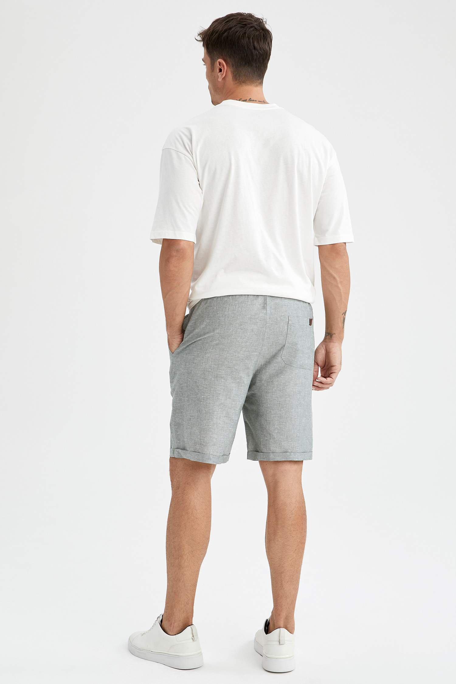 Regular Fit Bağcıklı Keten Bermuda Şort