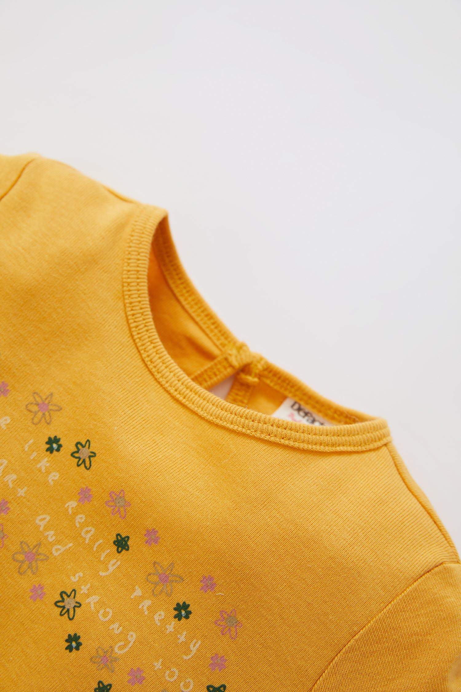 Kız Bebek Çiçek Desenli Uzun Kollu Pamuklu Pijama Takım