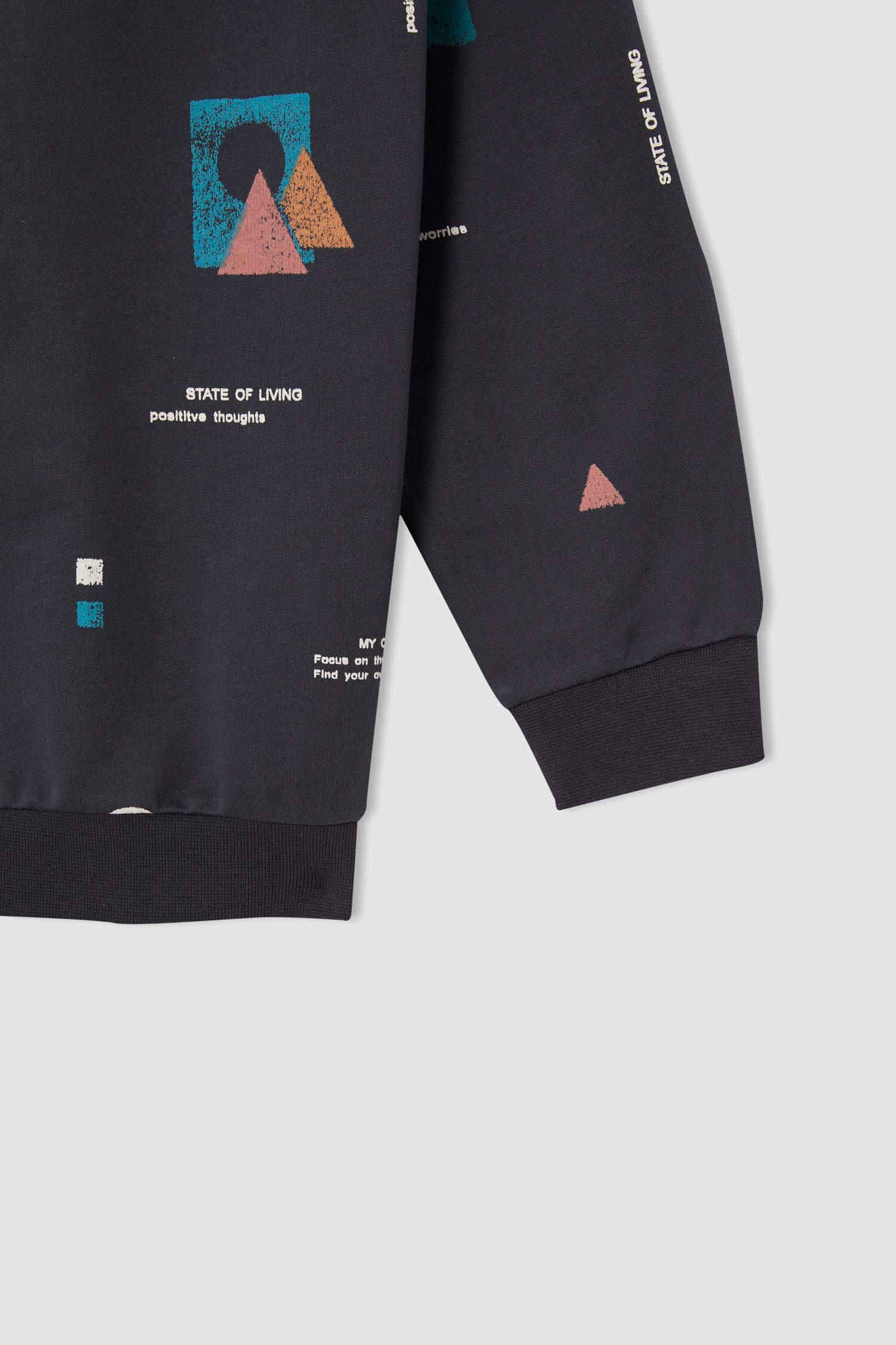 Erkek Çocuk Oversize Geometrik Desenli Kapüşonlu Sweatshirt