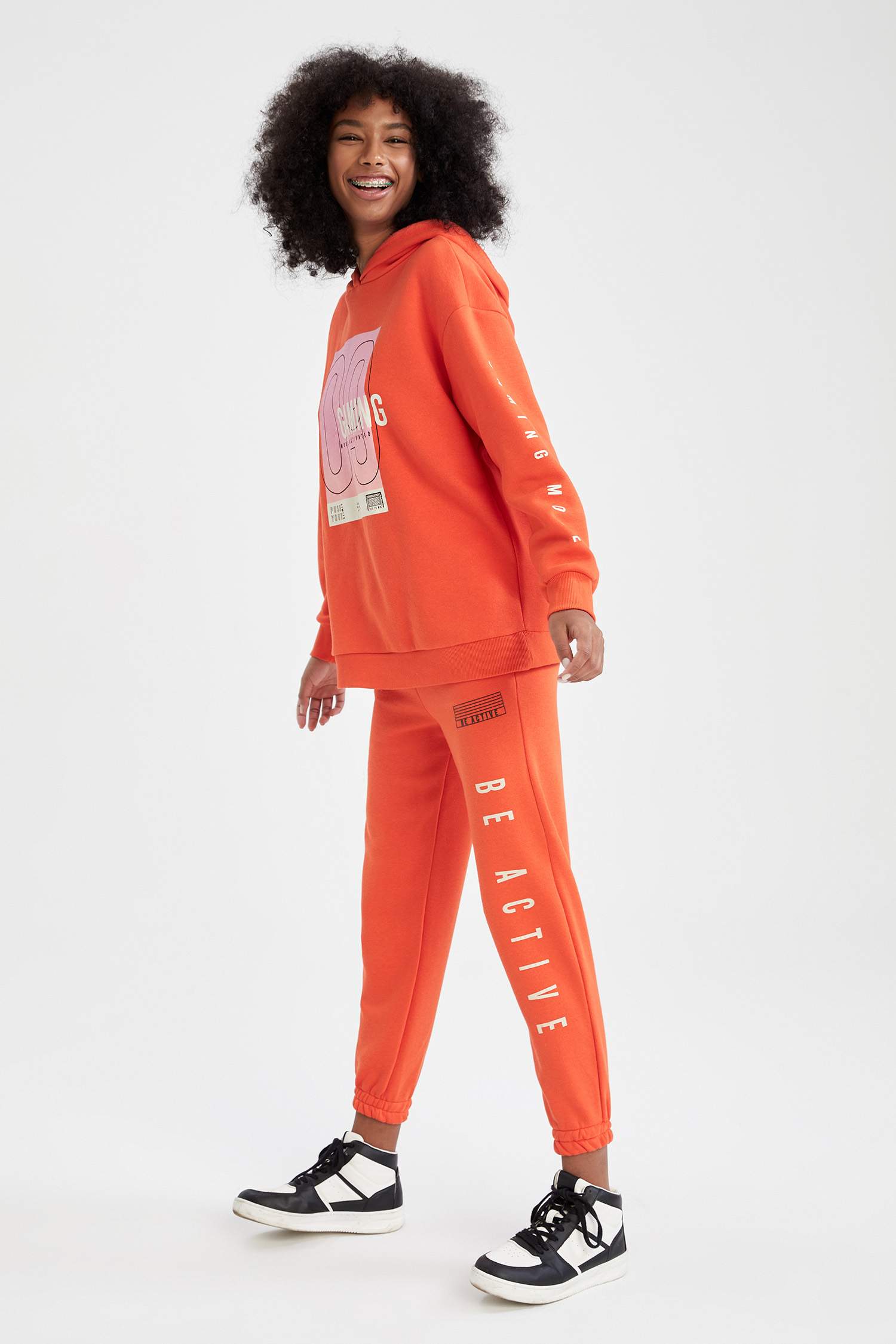 Defacto Fit Oversize Fit Kapüşonlu İçi Yumuşak Tüylü Sweatshirt