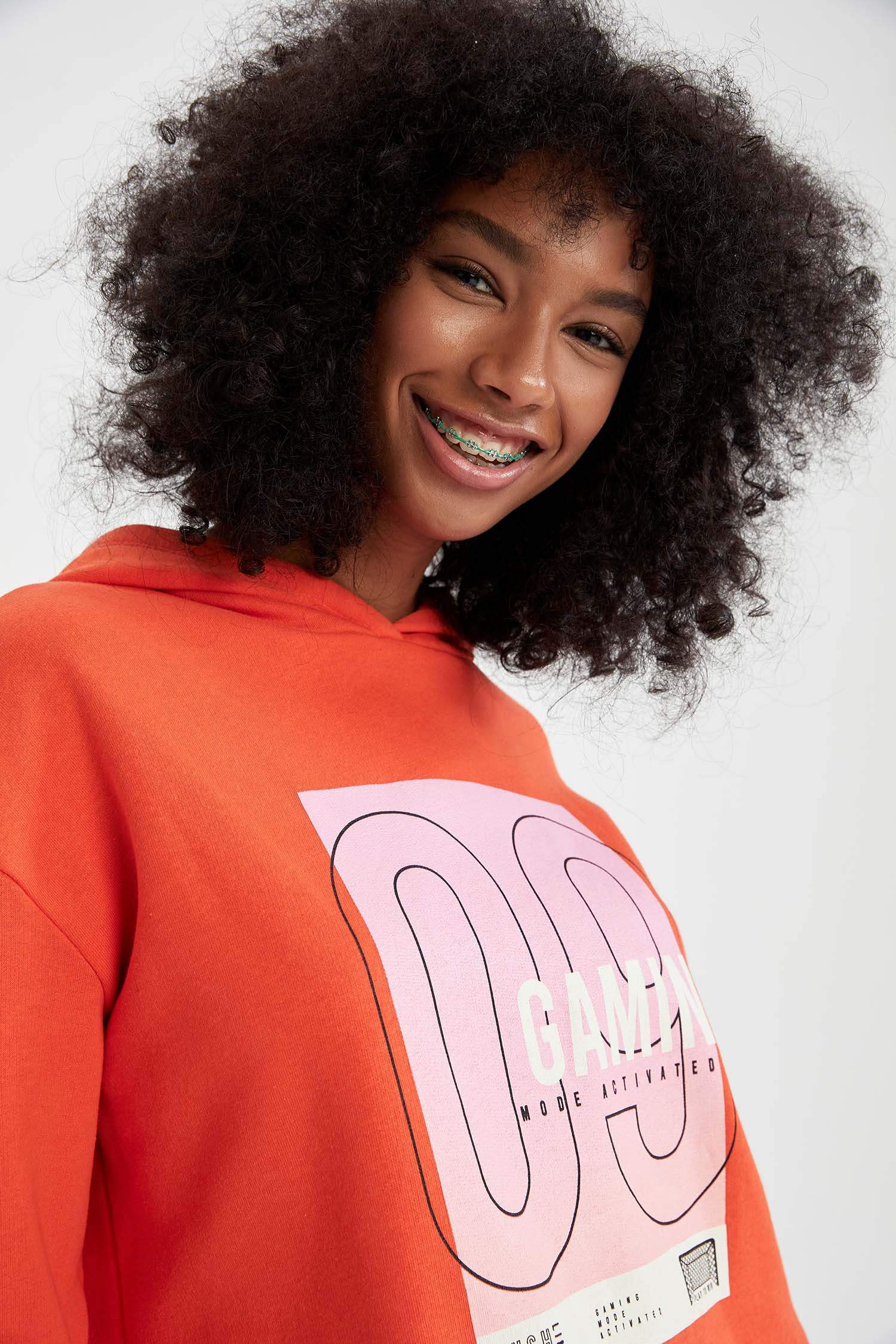 Defacto Fit Oversize Fit Kapüşonlu İçi Yumuşak Tüylü Sweatshirt
