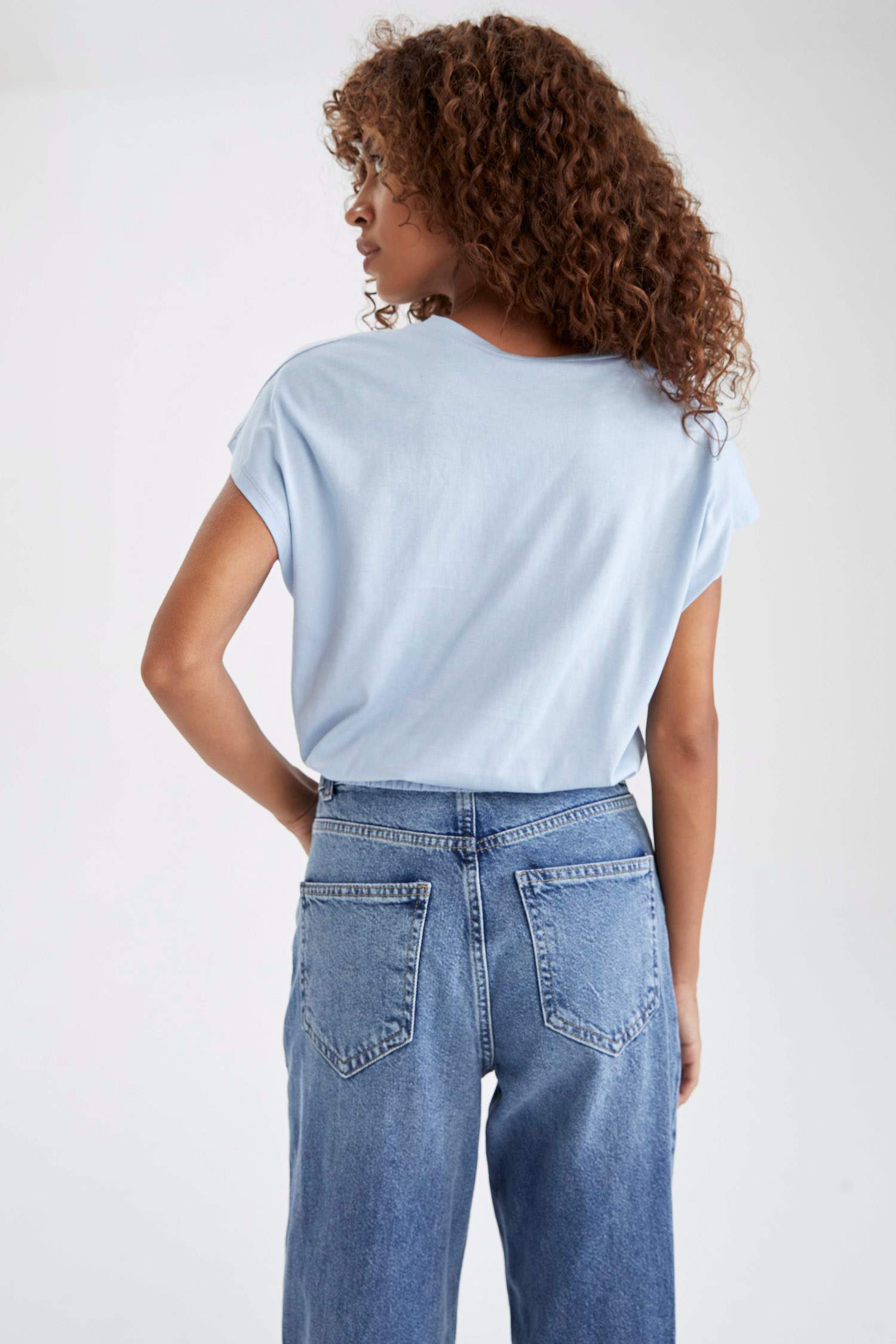 Beli Lastikli Relax Fit Kısa Kollu Pamuklu Crop Tişört
