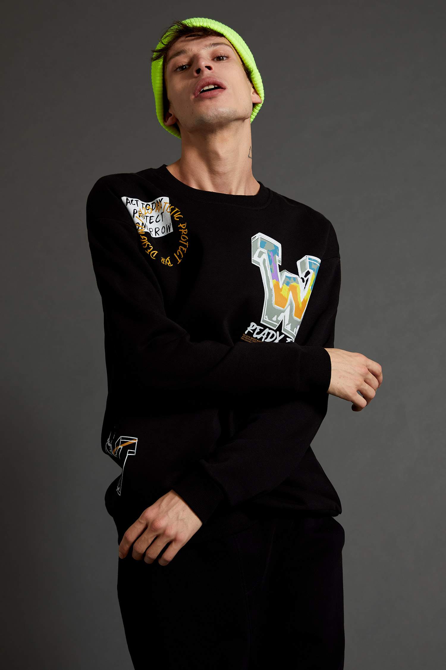 Oversize Fit Bisiklet Yaka Sırt Baskılı Uzun Kollu Sweatshirt
