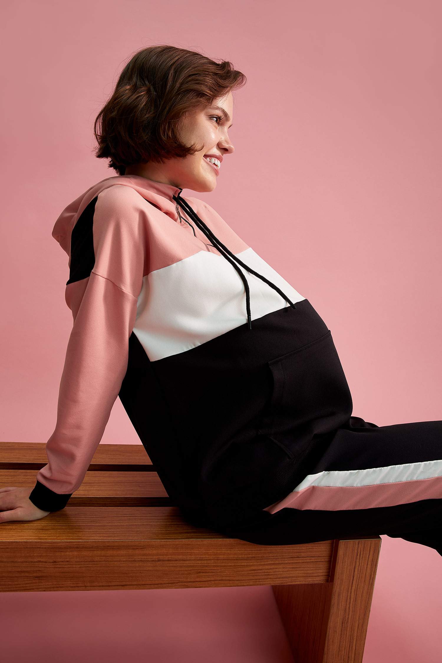Hamile Relax Fit Renk Bloklu Kapüşonlu Sweatshirt