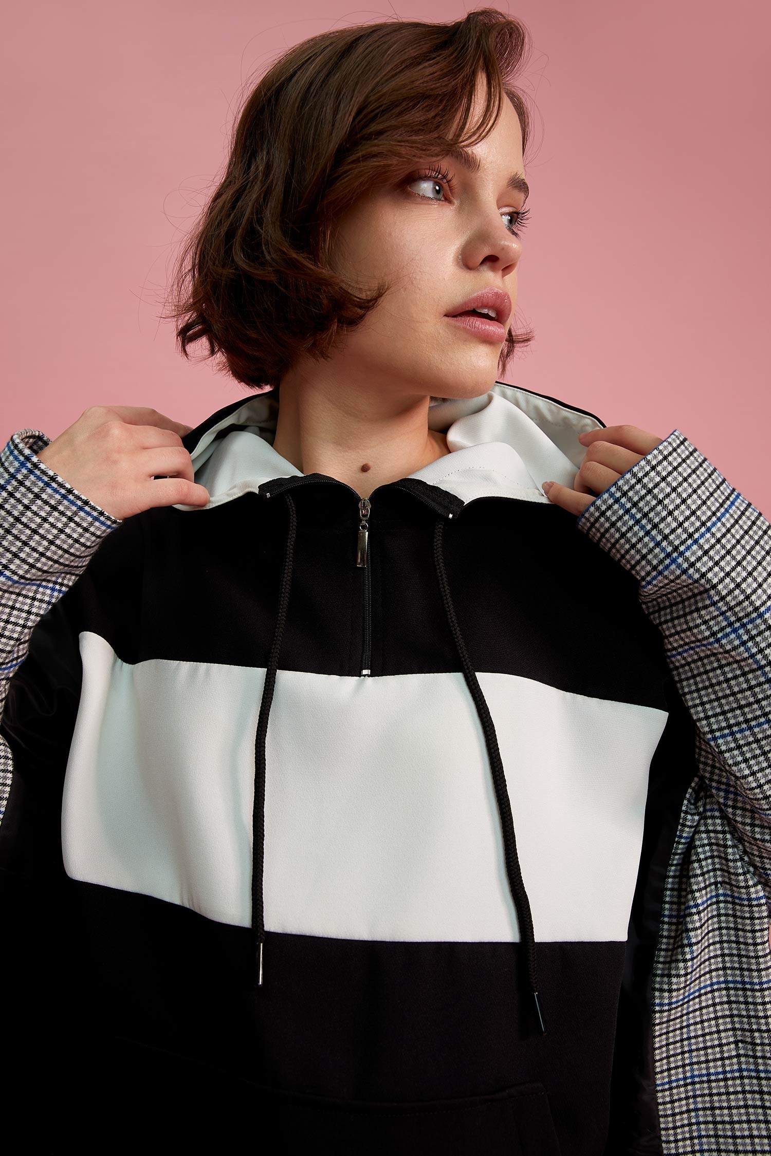 Hamile Relax Fit Renk Bloklu Kapüşonlu Sweatshirt.