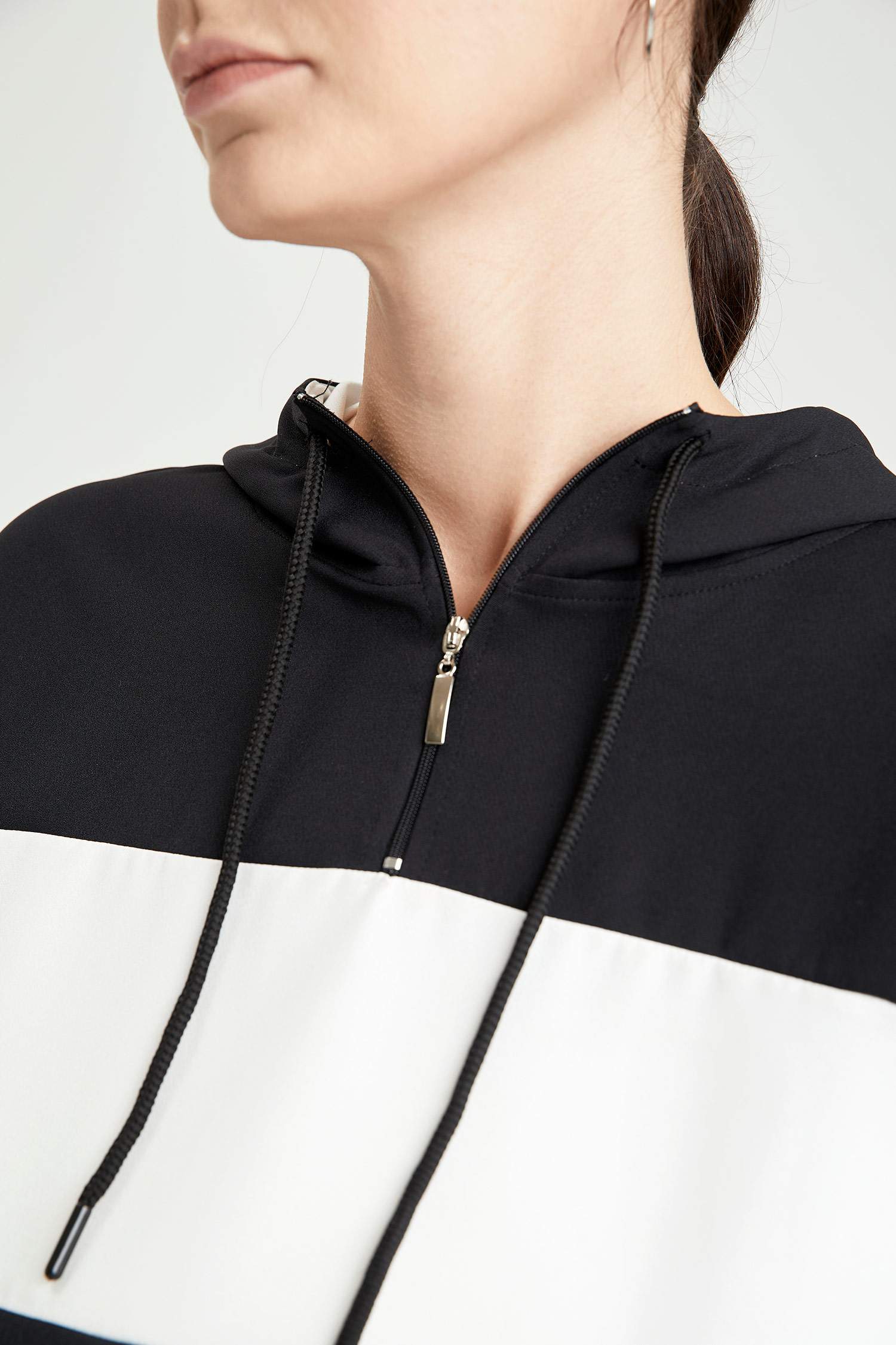 Hamile Relax Fit Renk Bloklu Kapüşonlu Sweatshirt.