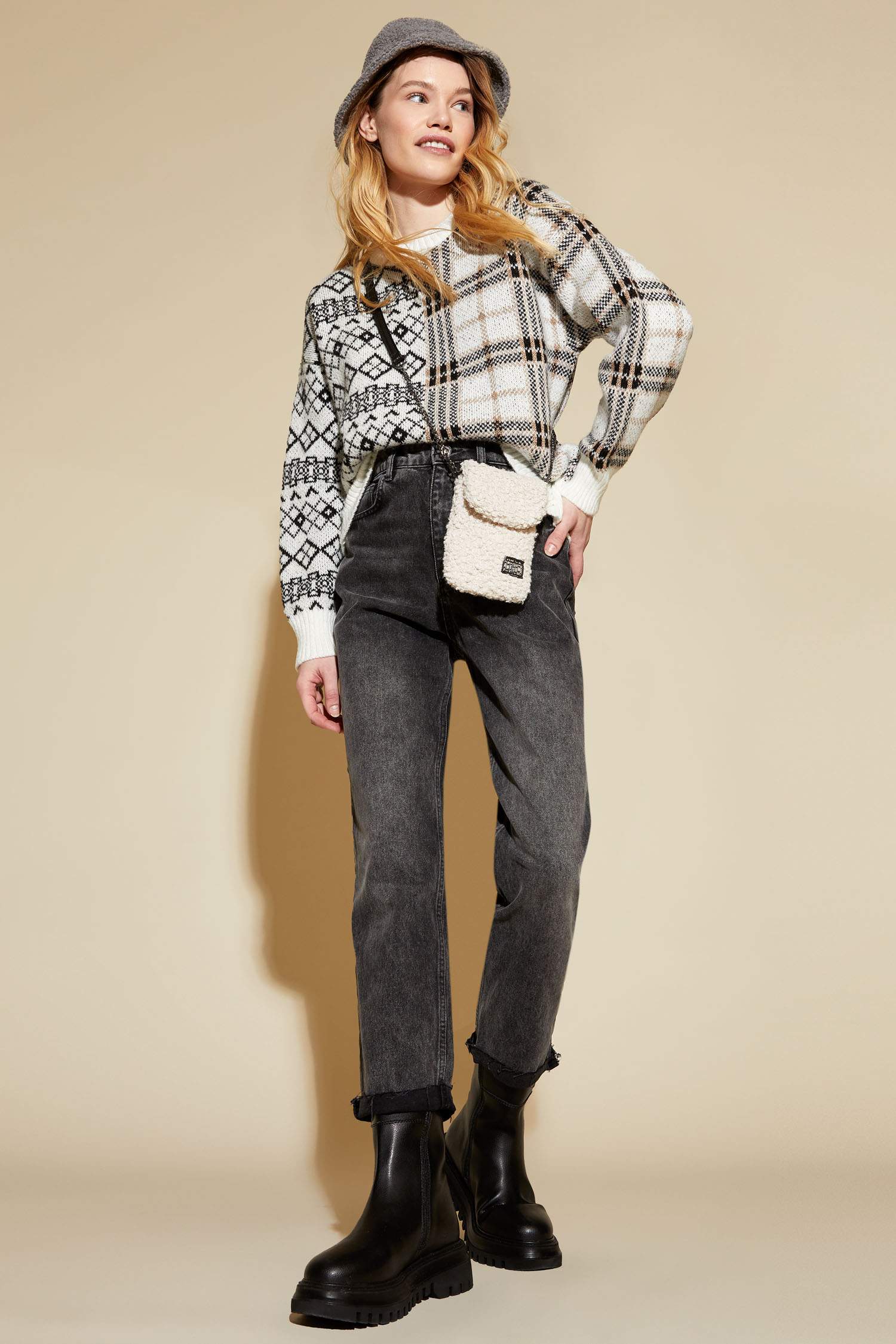 Mary Straight Fit Yüksek Bel Jean Pantolon