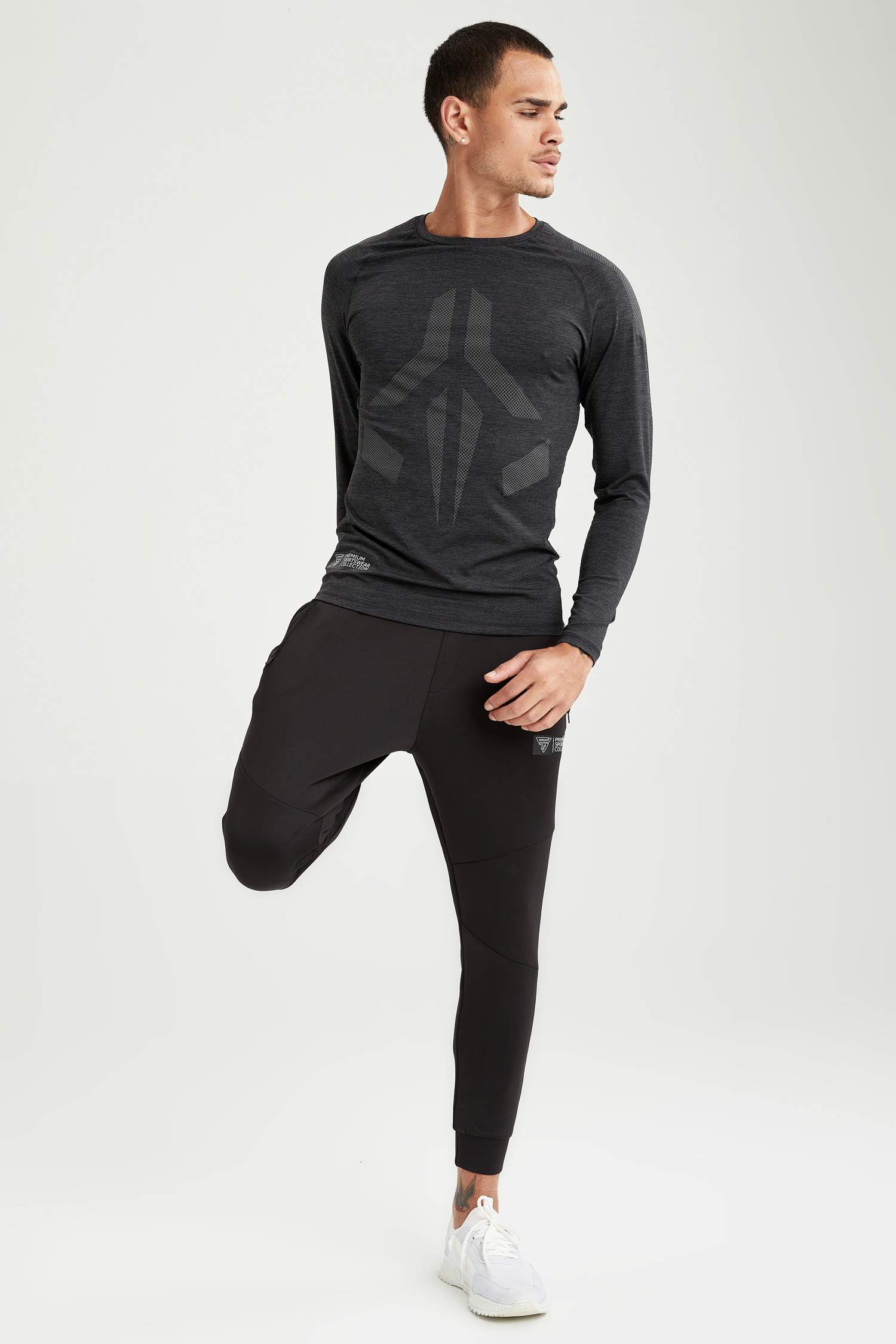 Defacto Fit Slim Fit Bisiklet Yaka Uzun Kollu Spor Sweatshirt