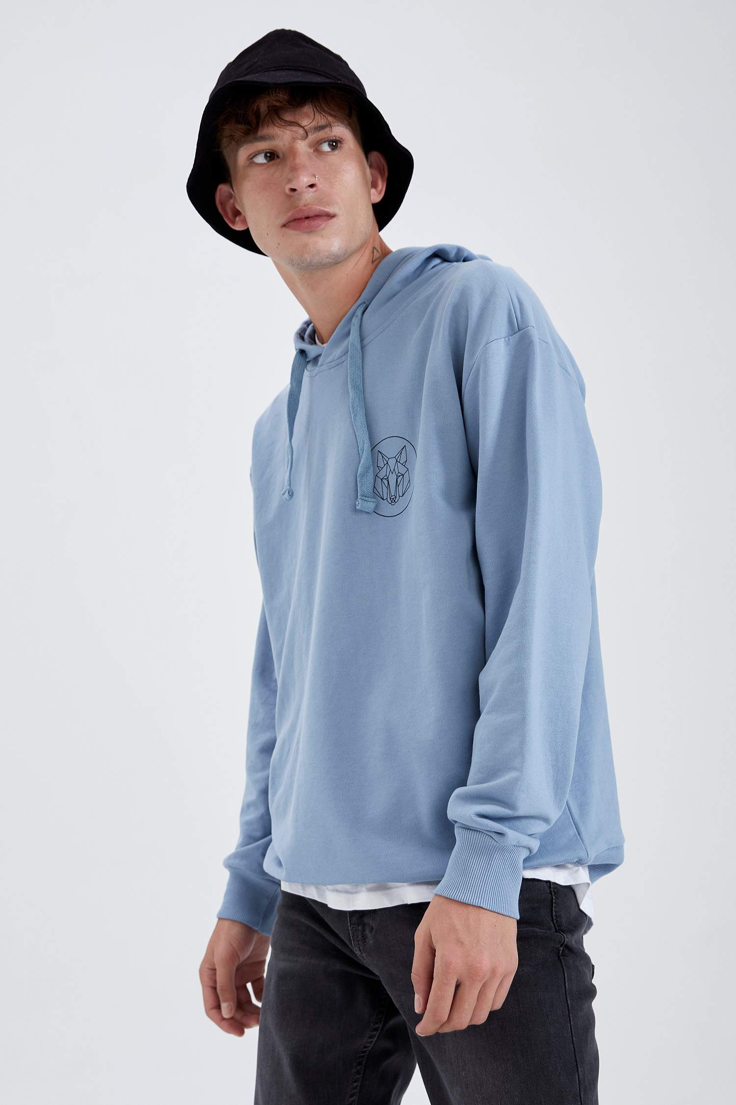 Oversize Fit Kapüşonlu Sırt Baskılı Pamuklu Sweatshirt