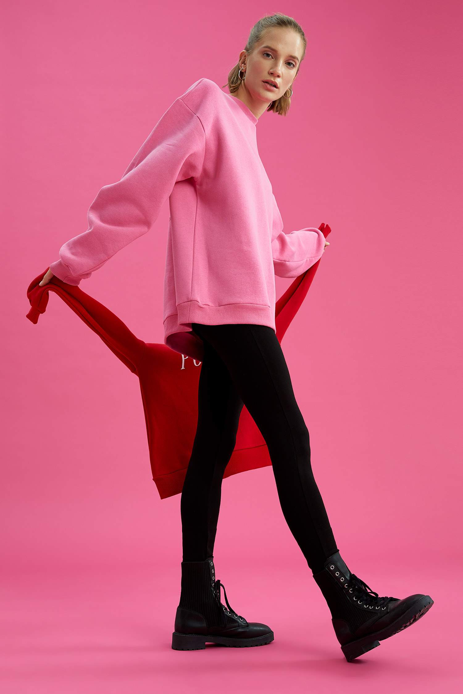 Sırtı Los Angeles Baskılı İçi Yumuşak Tüylü Oversize Fit Sweatshirt