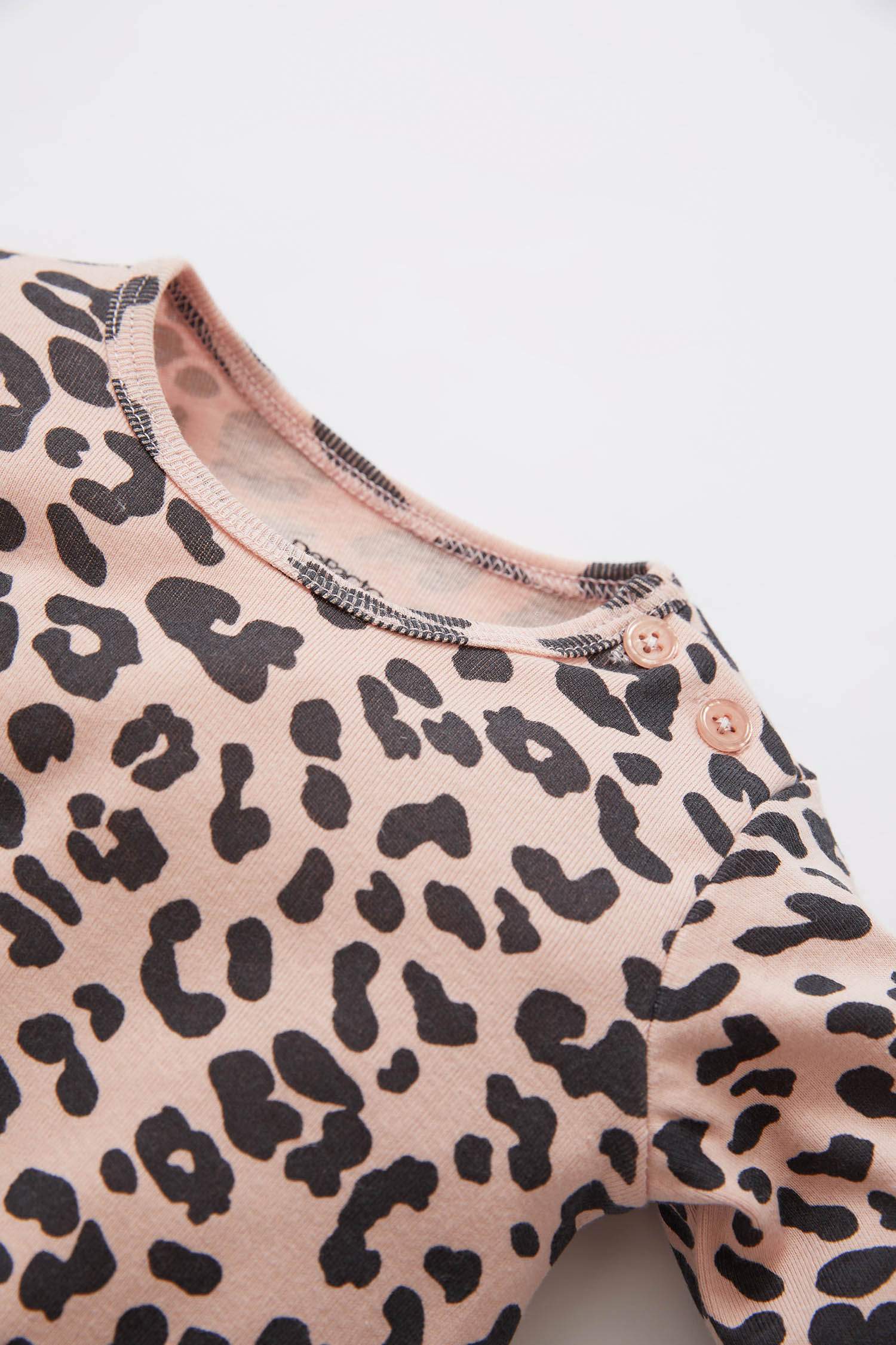 Kız Bebek Leopar Desenli Yeni Doğan Uzun Kollu Çıtçıtlı Body