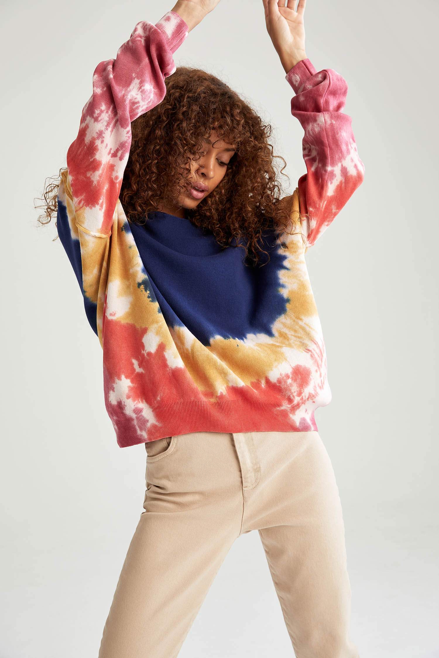 Oversize Fit Bisiklet Yaka Batik Desenli Pamuklu Kazak