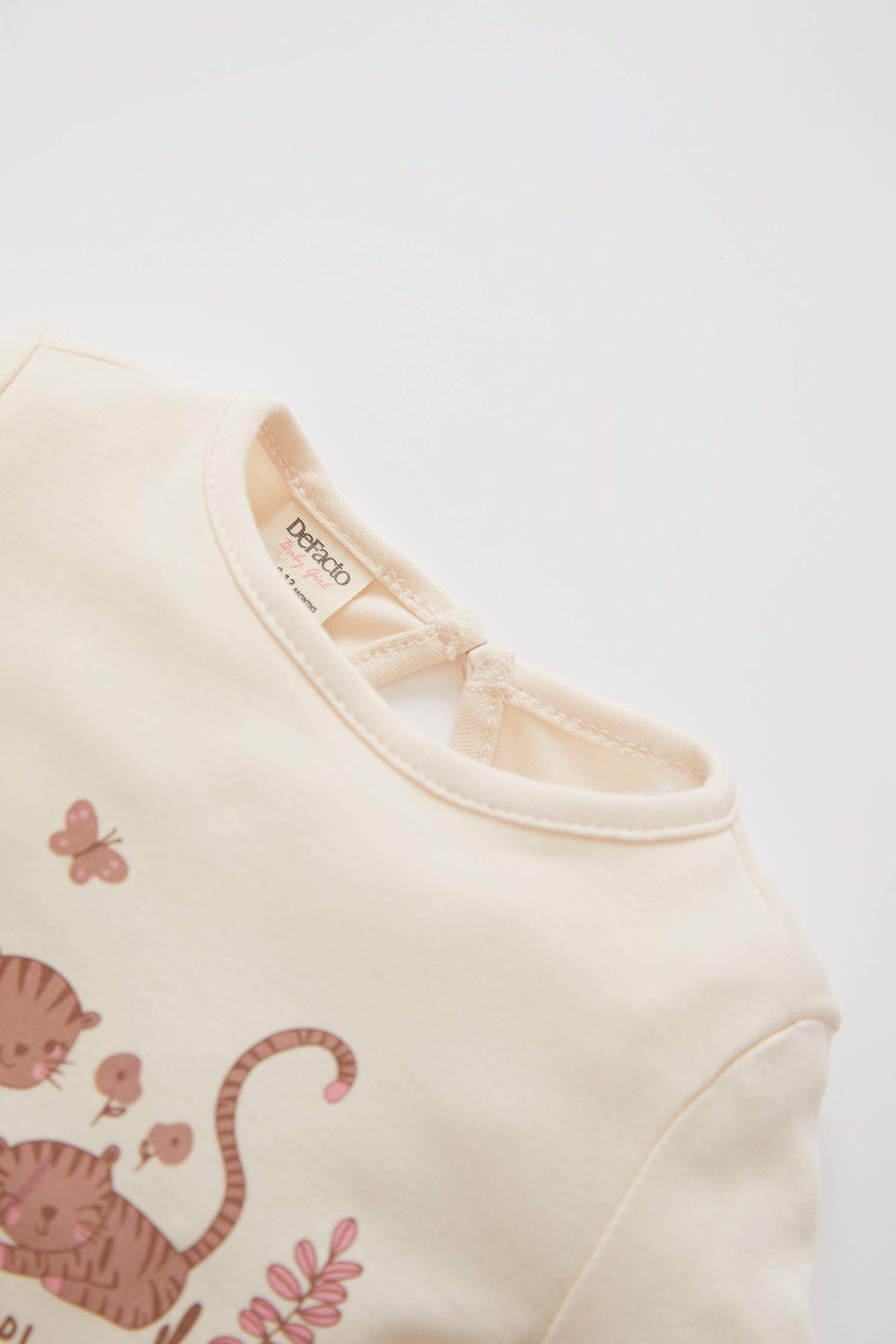 Kız Bebek Leopar Desenli Uzun Kollu Pamuklu Pijama Takım