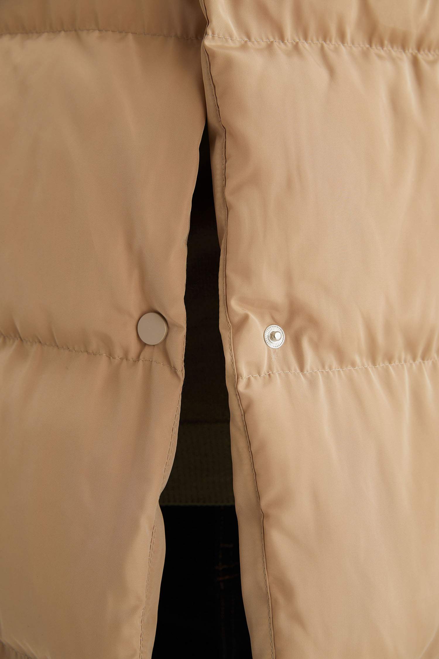 Oversize Fit Dik Yaka Dolgulu Şişme Uzun Mont Parka