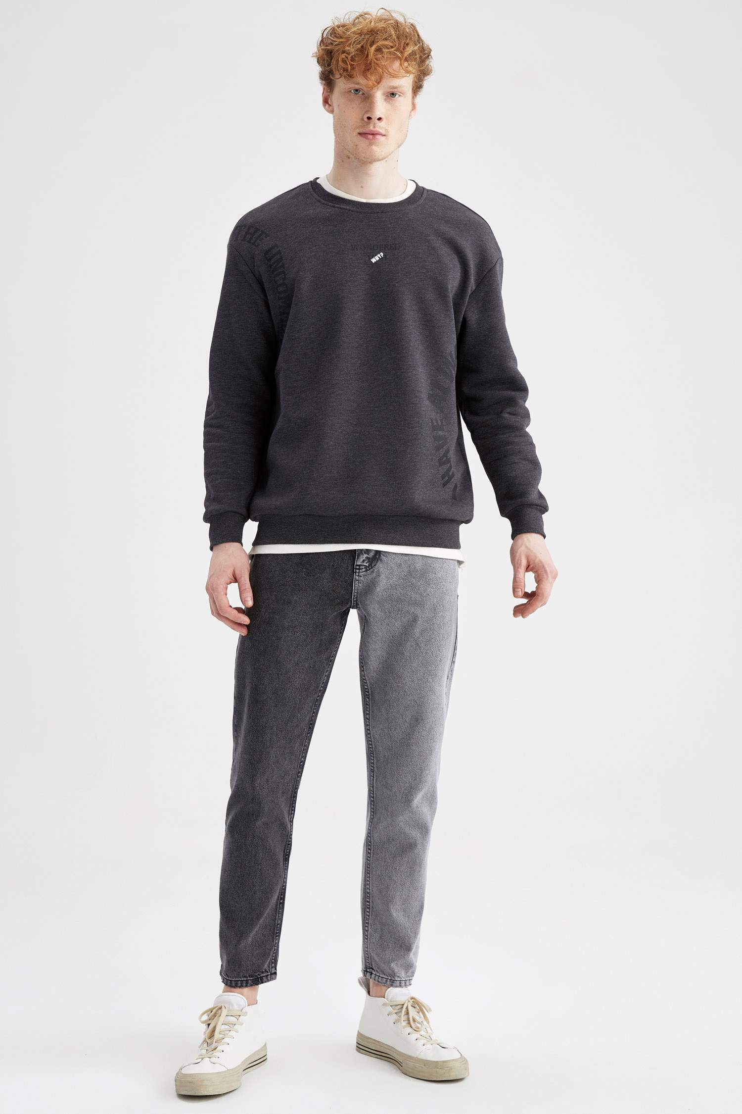 Boxy Fit Bisiklet Yaka Baskılı Uzun Kollu Sweatshirt