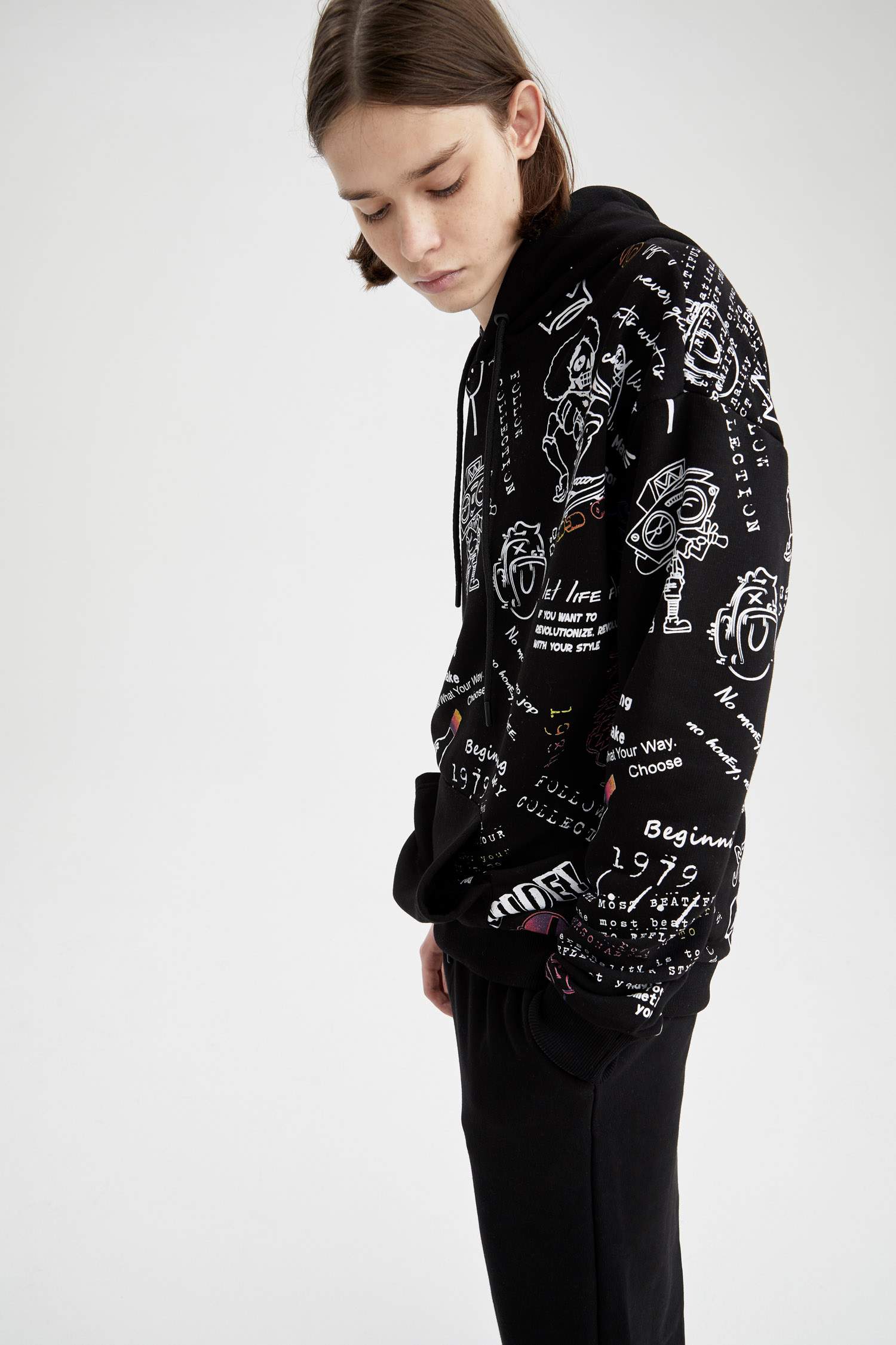 Coool Oversize Fit Kapüşonlu Kanguru Cepli Slogan Desenli Uzun Kollu Sweatshirt