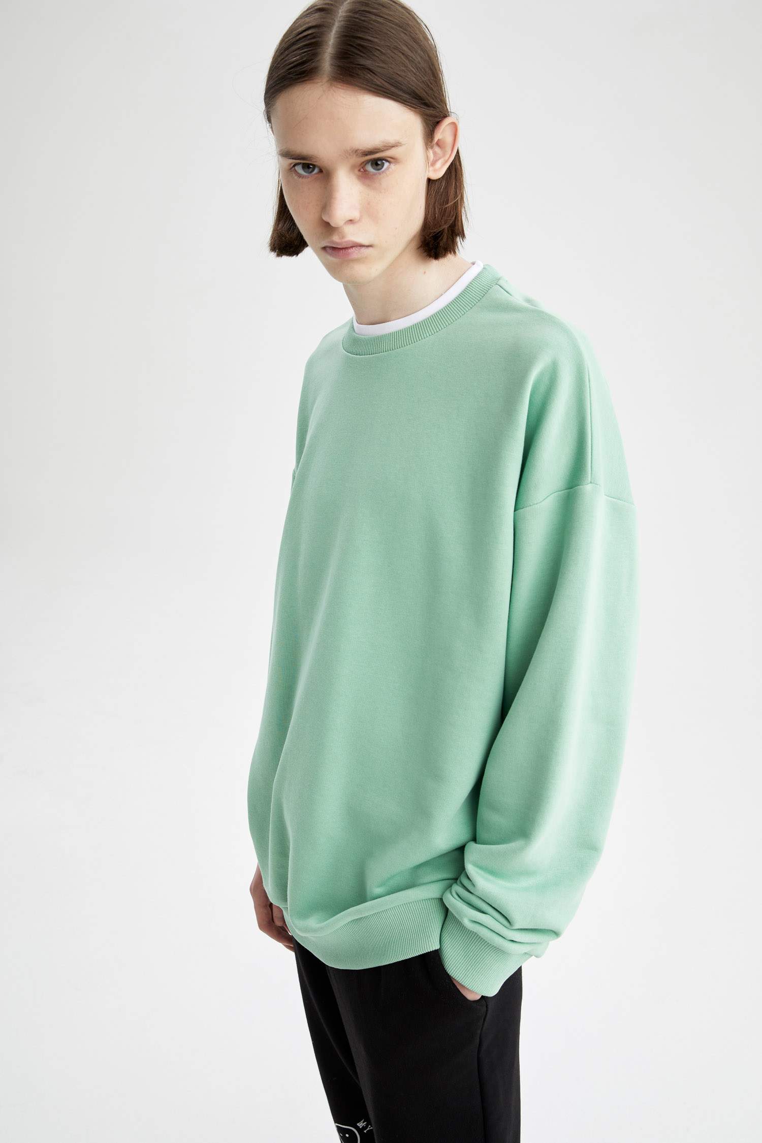 Oversize Bisiklet Yaka Uzun Kollu Sweatshirt