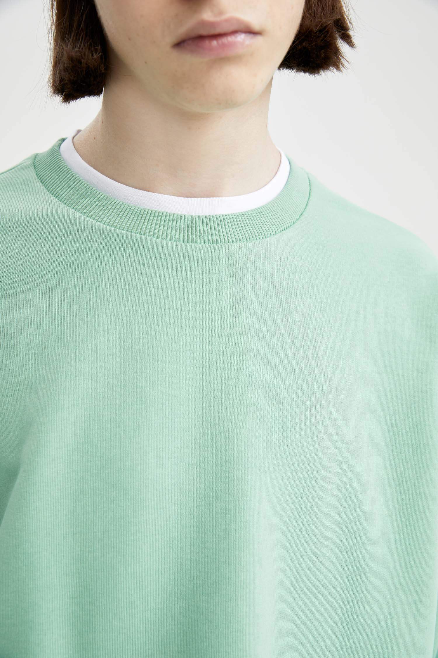 Oversize Bisiklet Yaka Uzun Kollu Sweatshirt