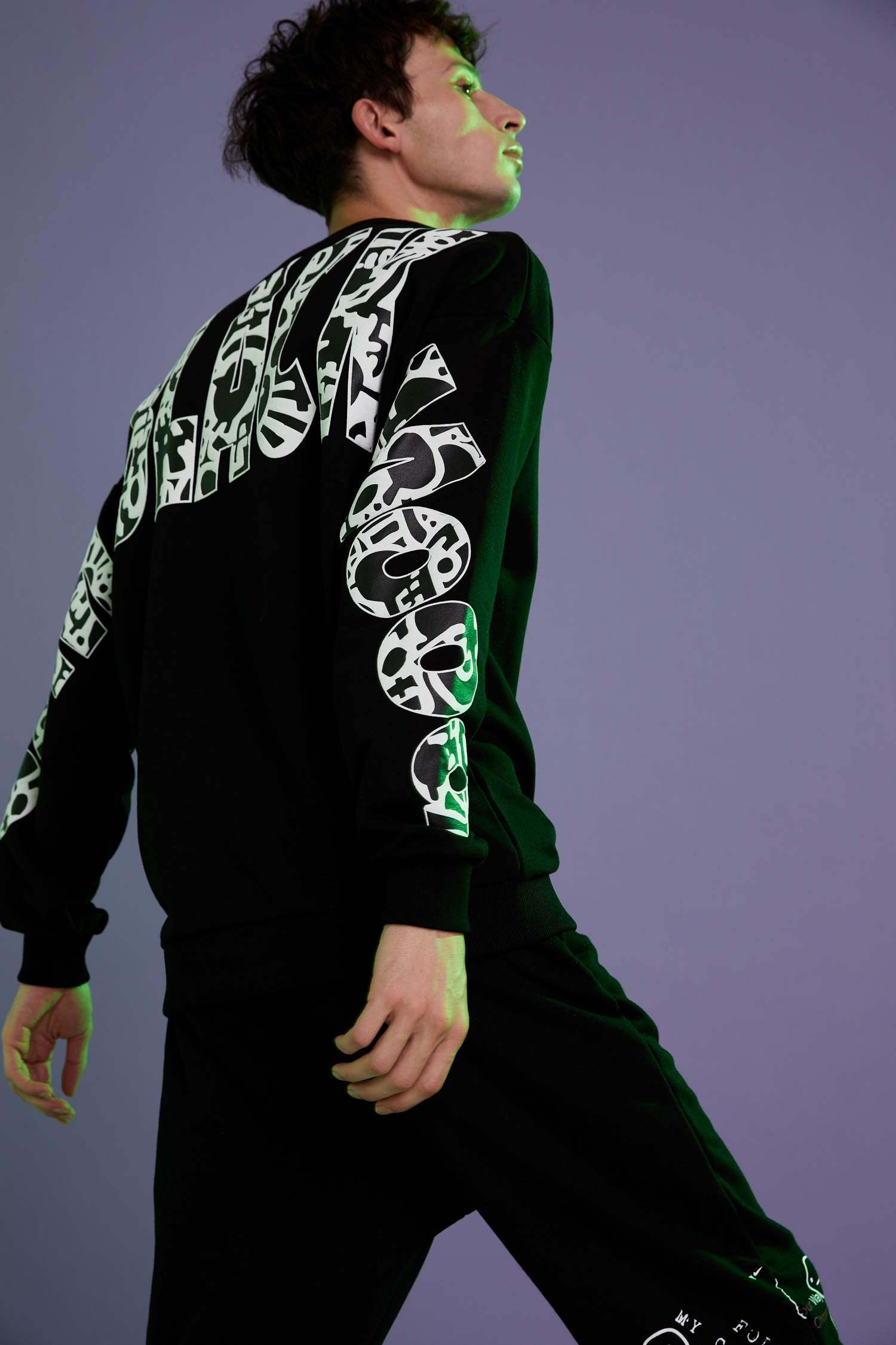 Coool Oversize Fit Bisiklet Yaka Sırt Baskılı Uzun Kollu Sweatshirt