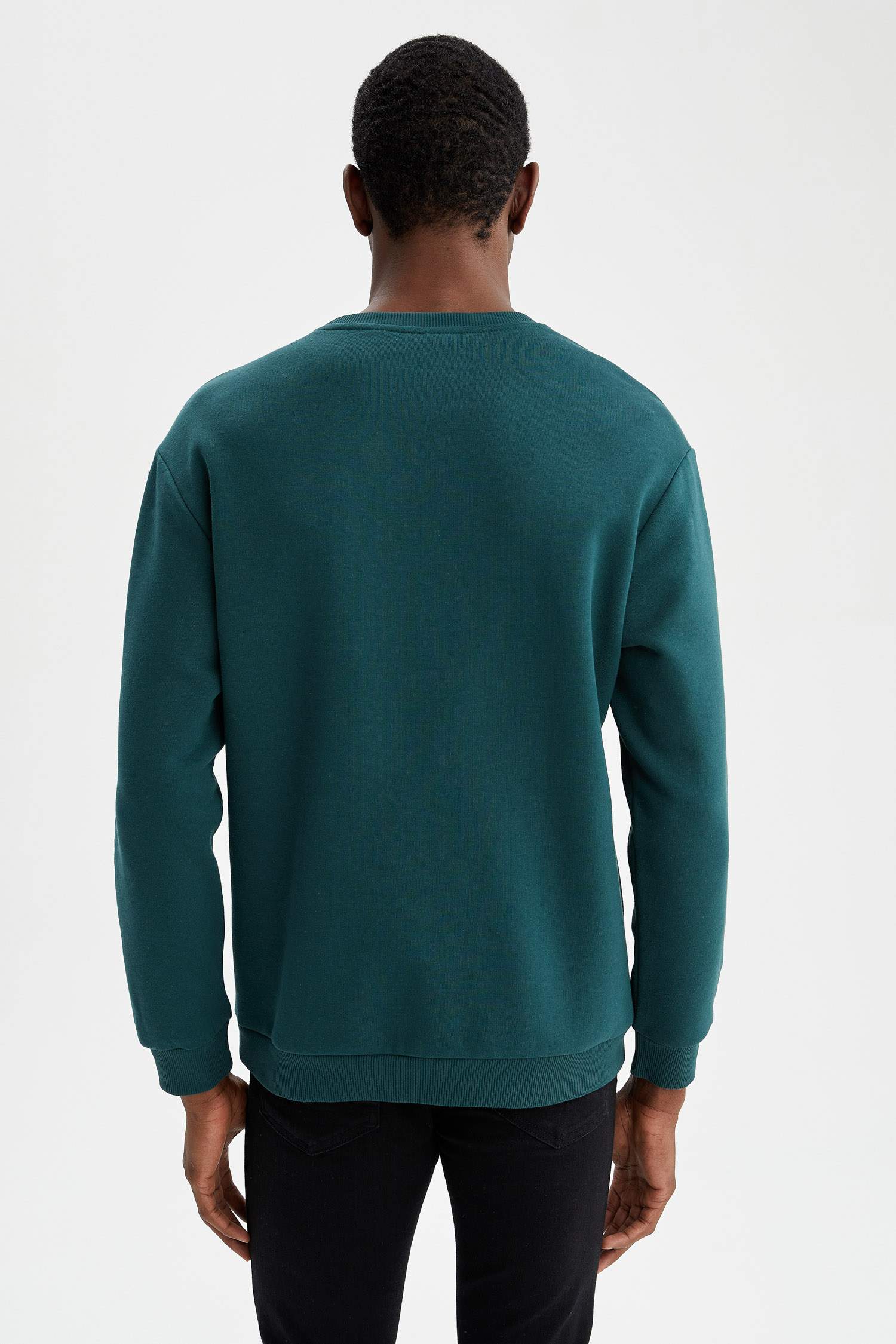 Relax Fit Bisiklet Yaka Baskılı Uzun Kollu Sweatshirt