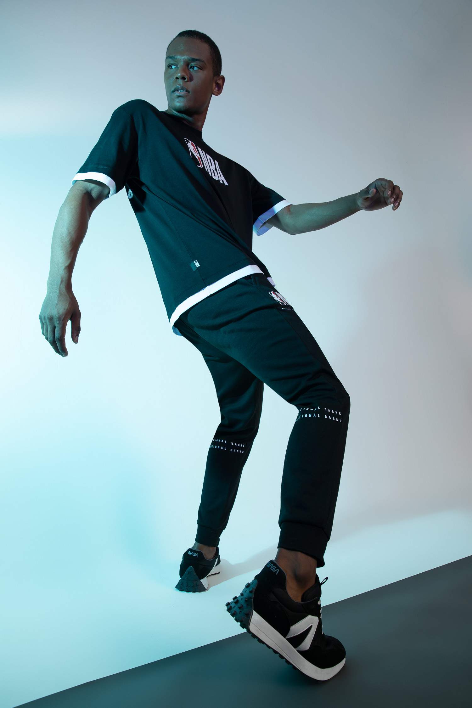 Defacto Fit NBA Lisanslı Slim Fit Esnek Paça Jogger