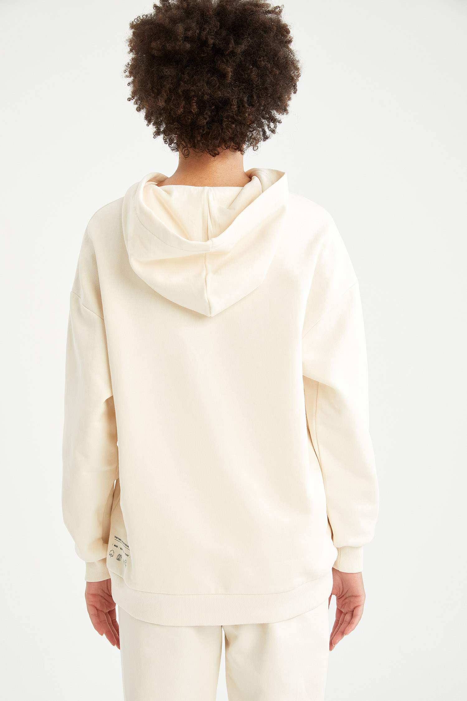Defacto Fit Oversize Fit Slogan Baskılı Organik Pamuklu Cepli Kapüşonlu Sweatshirt