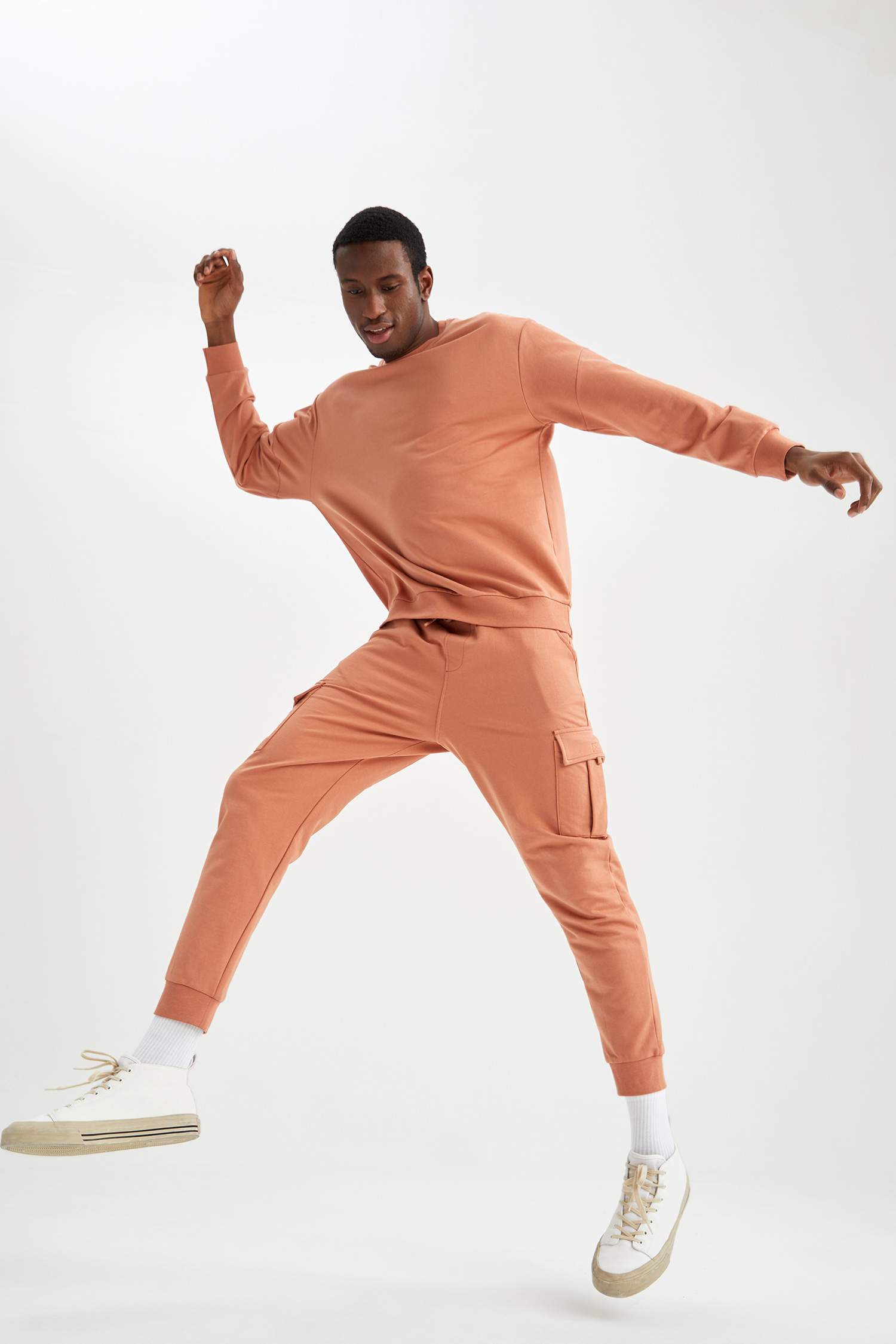 Regular Fit Kargo Cepli Jogger Eşofman Altı