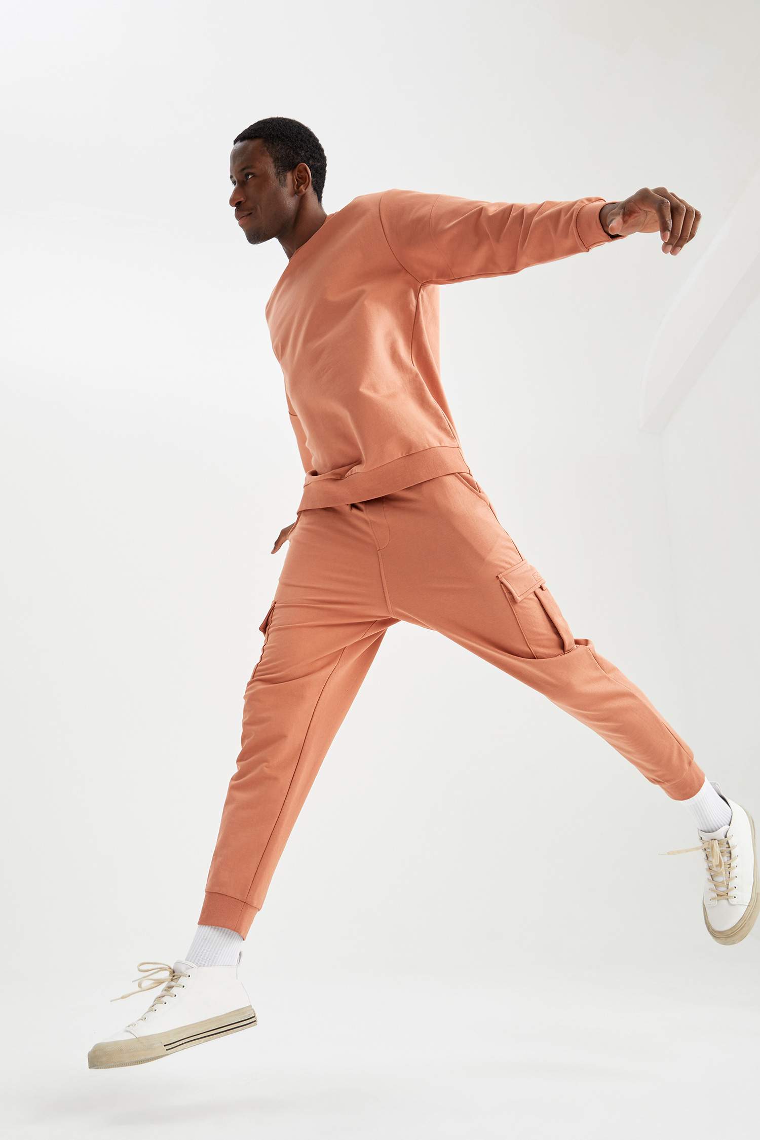 Regular Fit Kargo Cepli Jogger Eşofman Altı