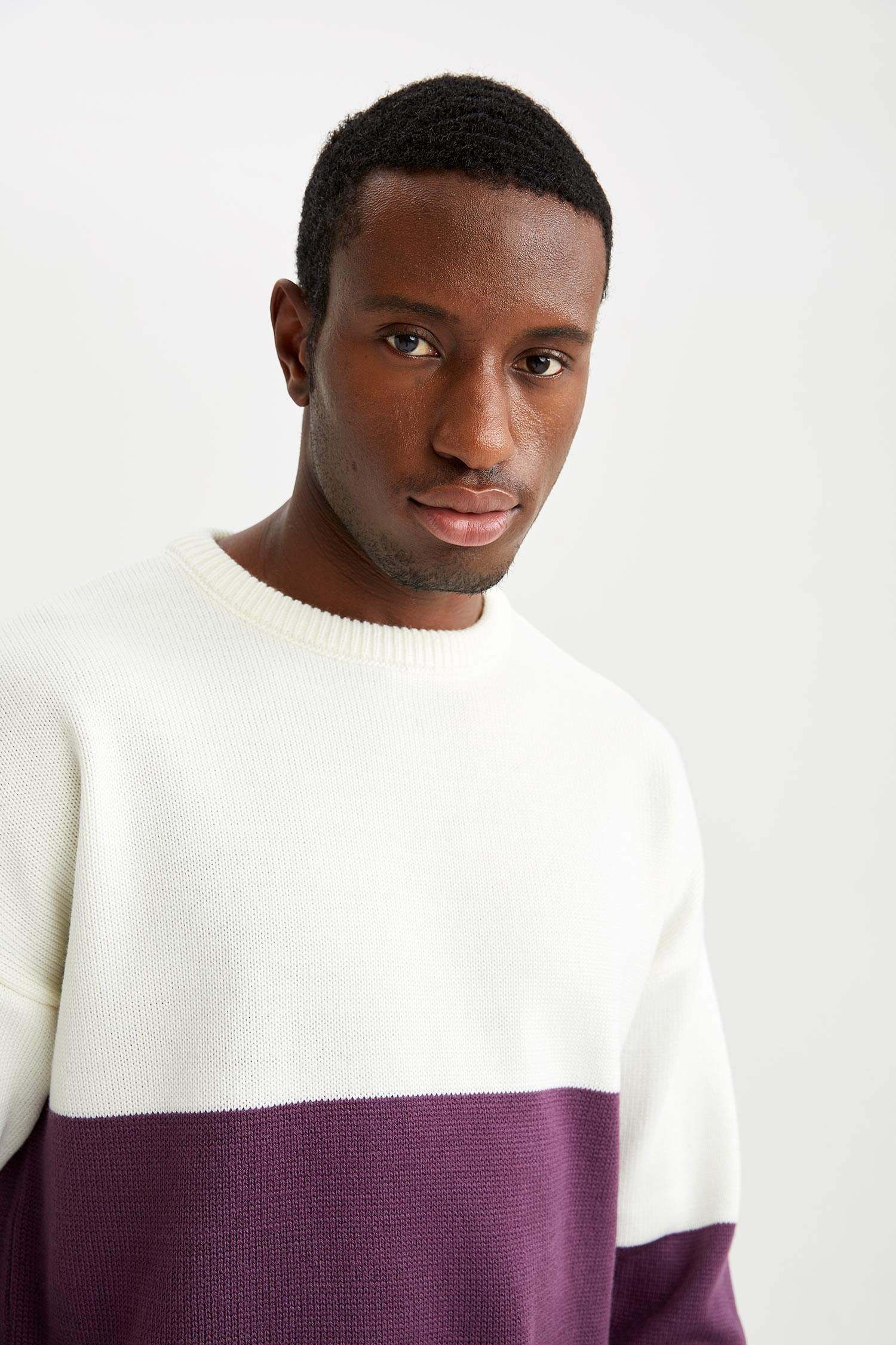Oversize Fit Bisiklet Yaka Renk Bloklu Triko Kazak