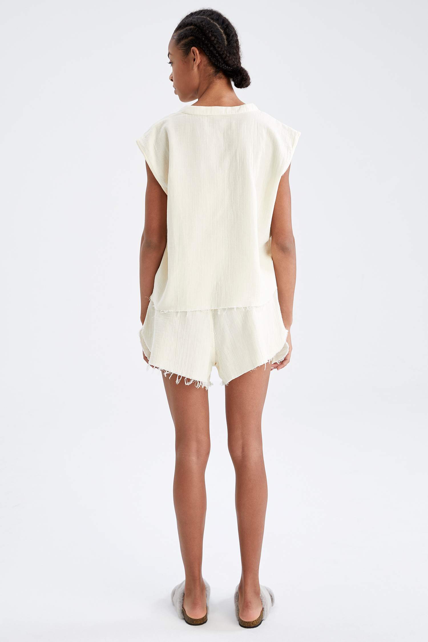 Fall In Love Sevgililer Günü Kısa Kollu Nakışlı Muslin Kumaş Mini Şort 2'li Pijama Takım