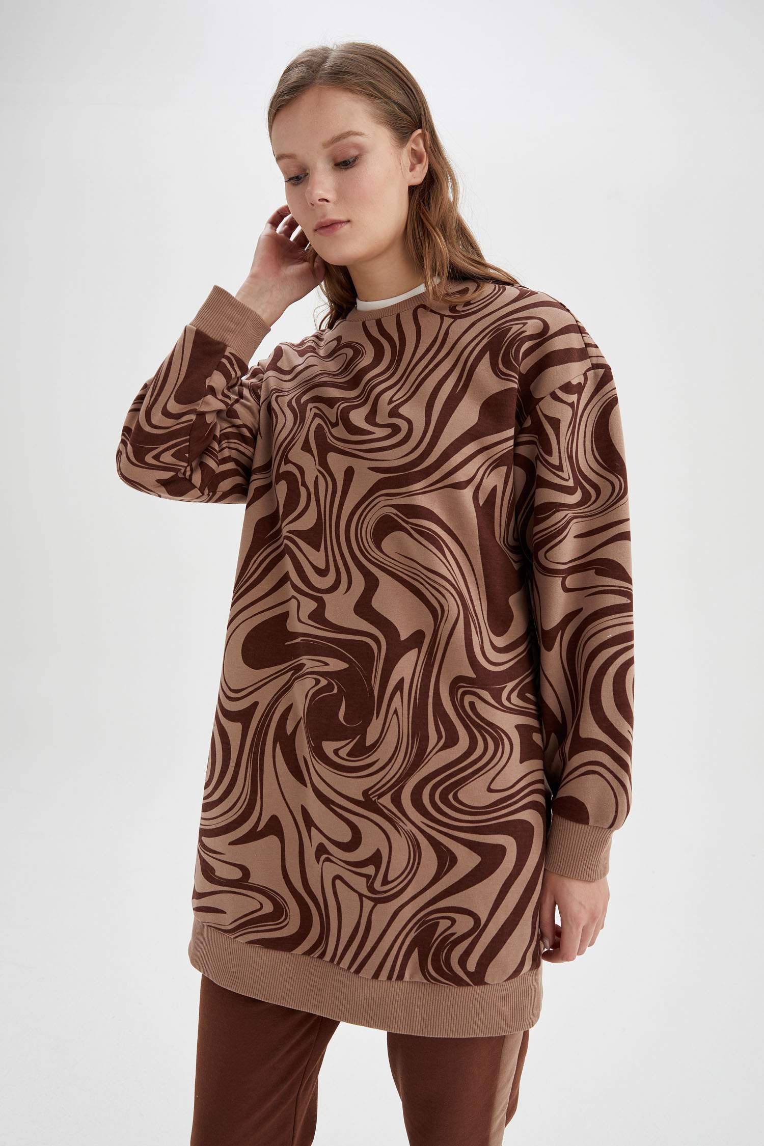 Oversize Fit Baskılı Bisiklet Yaka İnce Sweatshirt Kumaşı Sweatshirt Tunik