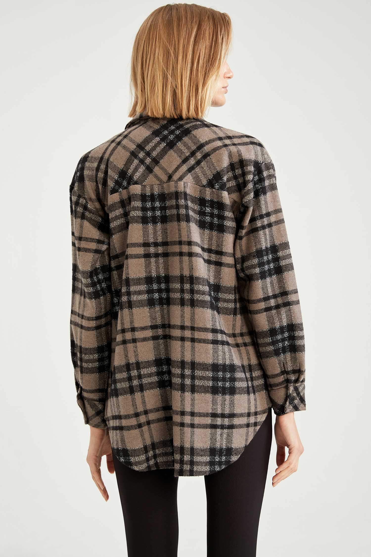 Retro Ekoseli Oversize Fit Cep Detaylı Flanel Oduncu Gömlek