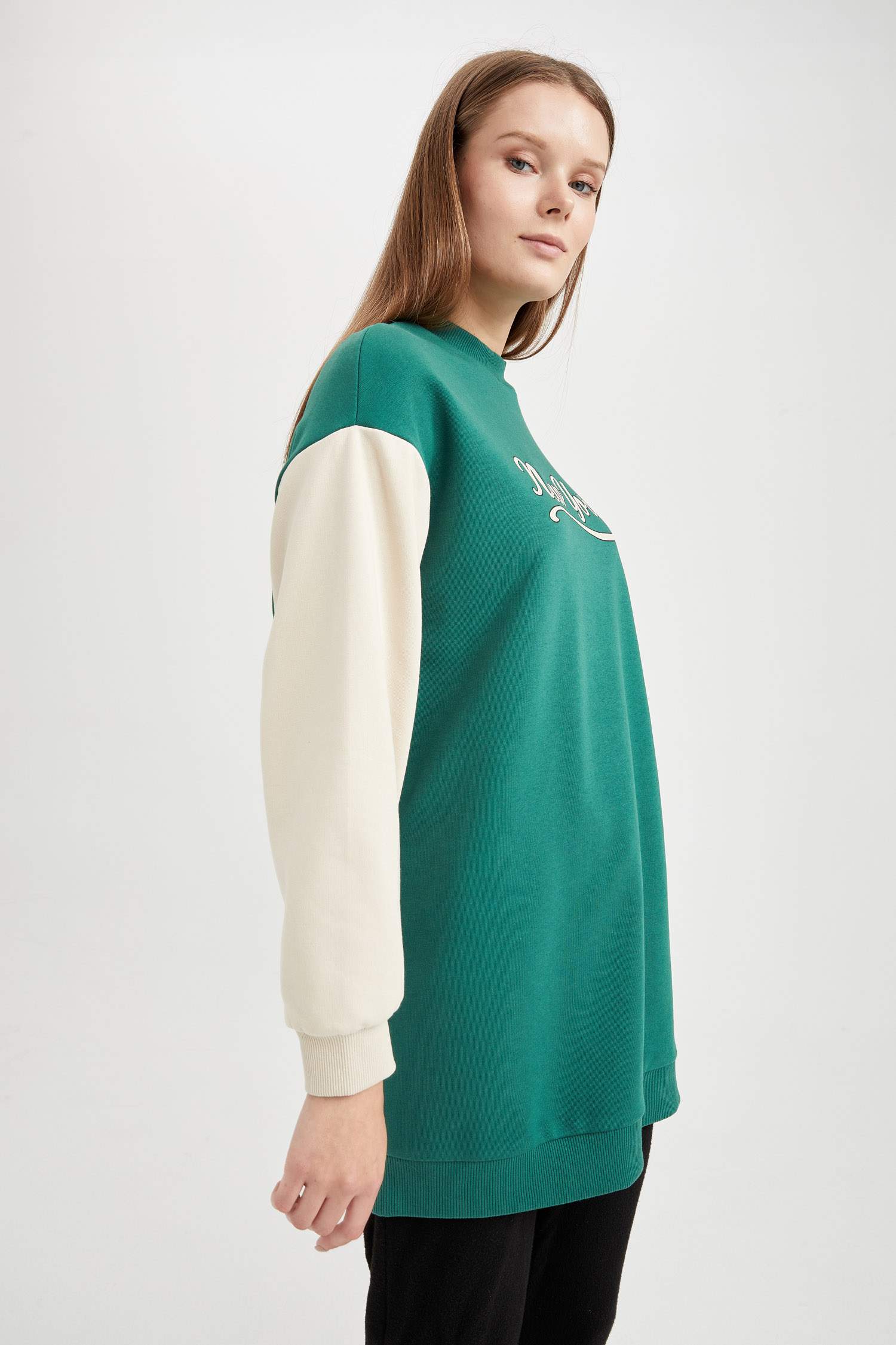Oversize Fit Baskılı Yarım Balıkçı Yaka Renk Bloklu Kalın Sweatshirt Kumaşı Sweatshirt Tunik