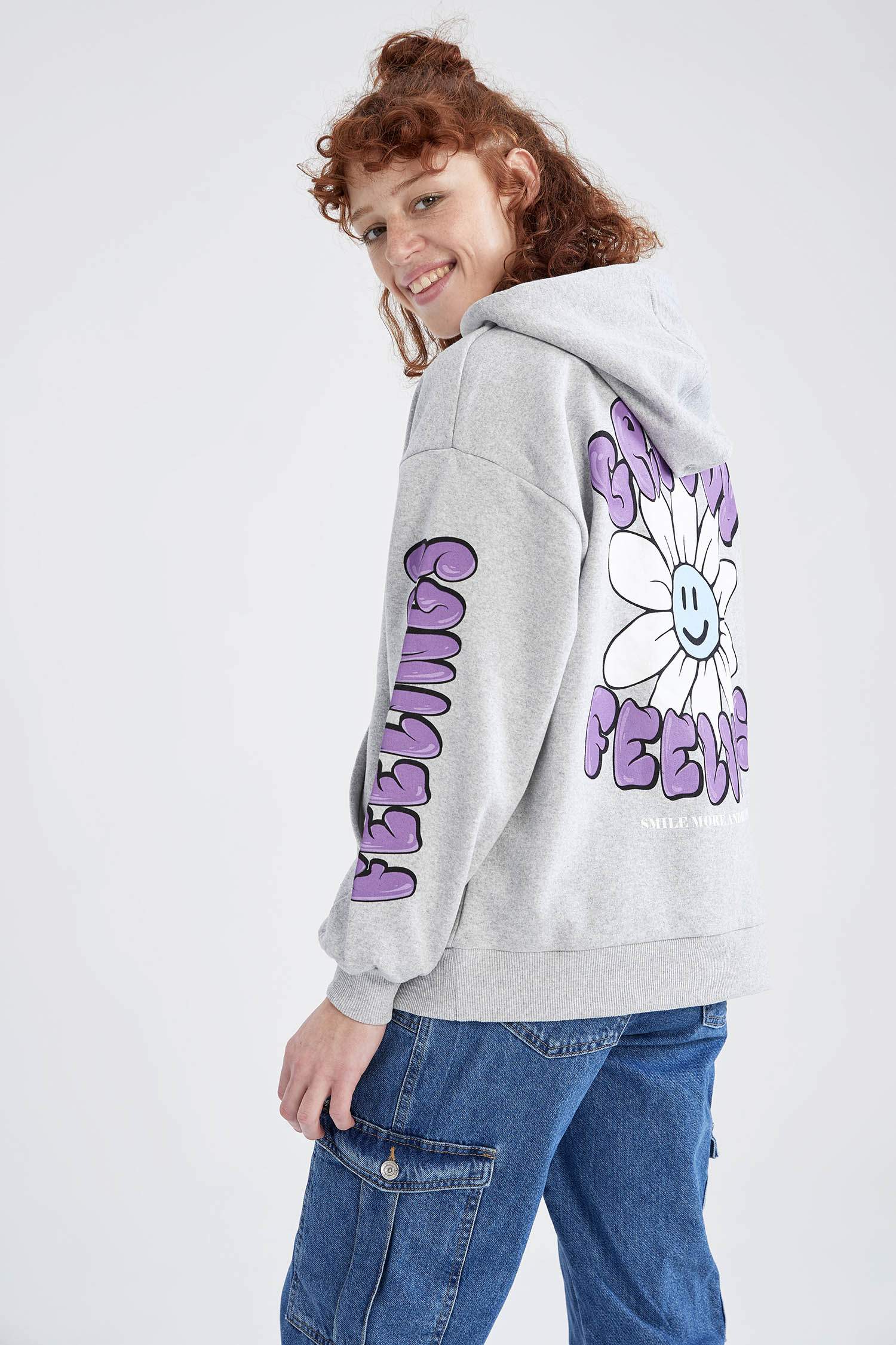 Coool Oversize Fit Kapüşonlu Çiçek Desenli Uzun Kollu Sweatshirt